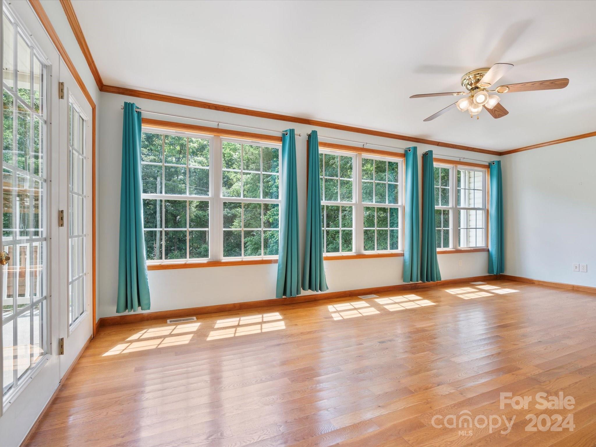 Hutchinson Place - Residential
