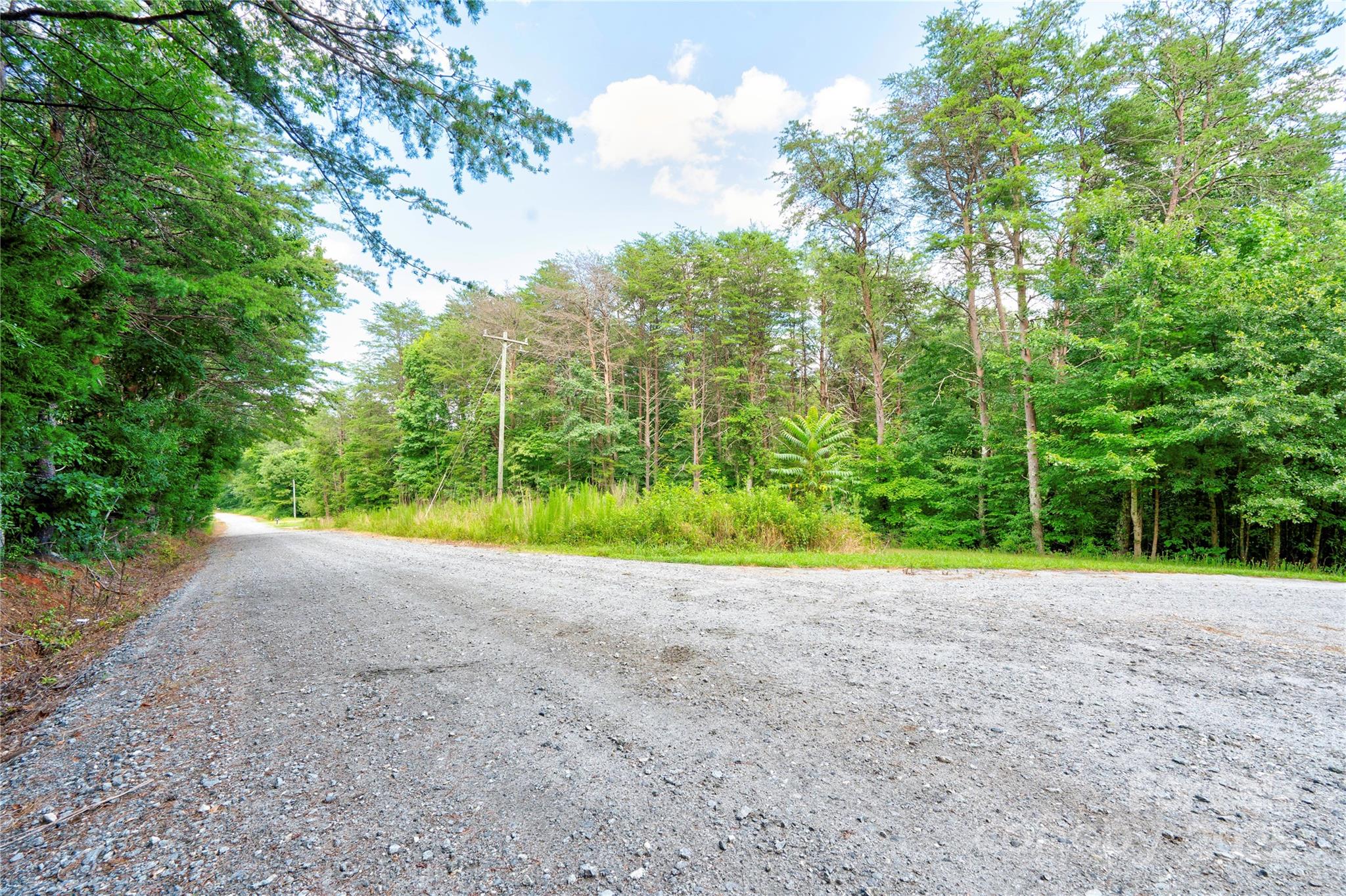 Approximately 3.74 acres in Hollis/Duncan Creek area of Rutherford County.  This land is partially wooded, would be great to build a home.  No known restrictions.  GIS address is 0 Hinton Creek however land is located on Ford Rd between 152 Ford Rd and 182 Ford Rd.  Call today to schedule your viewing.