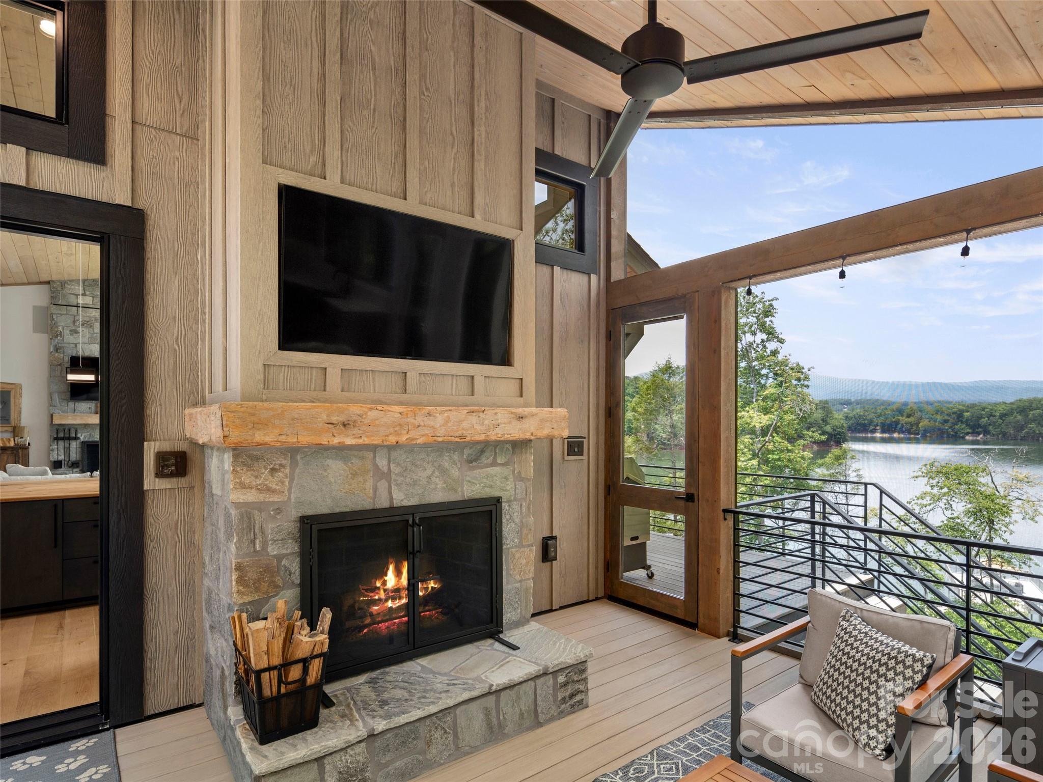 The Arbor at Lake James - Residential