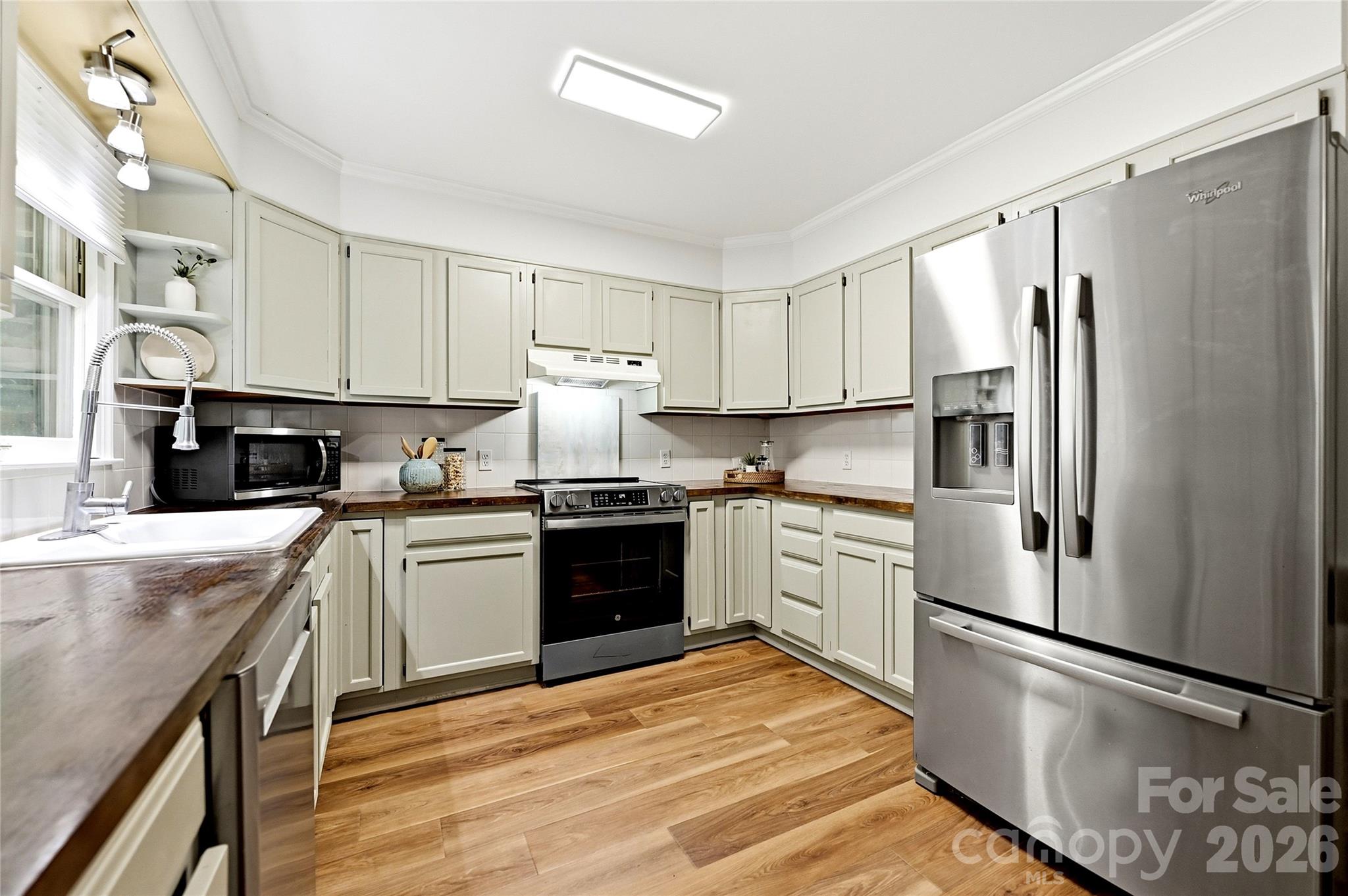 East Forest - Residential