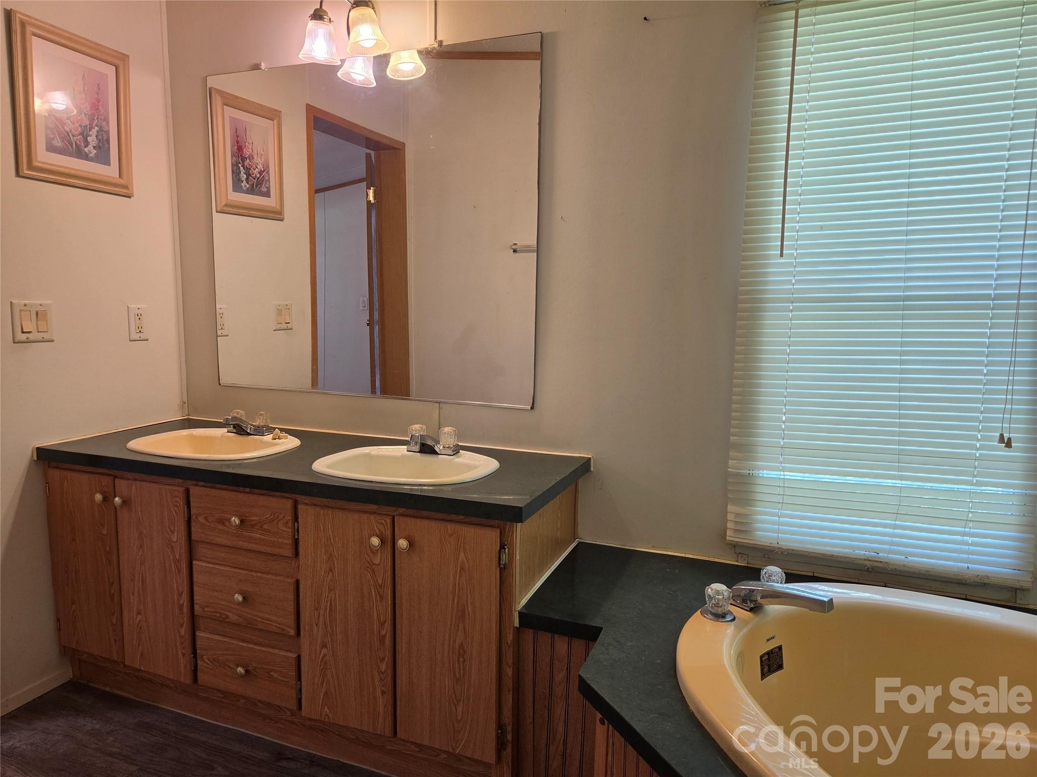 Island Creek - Residential