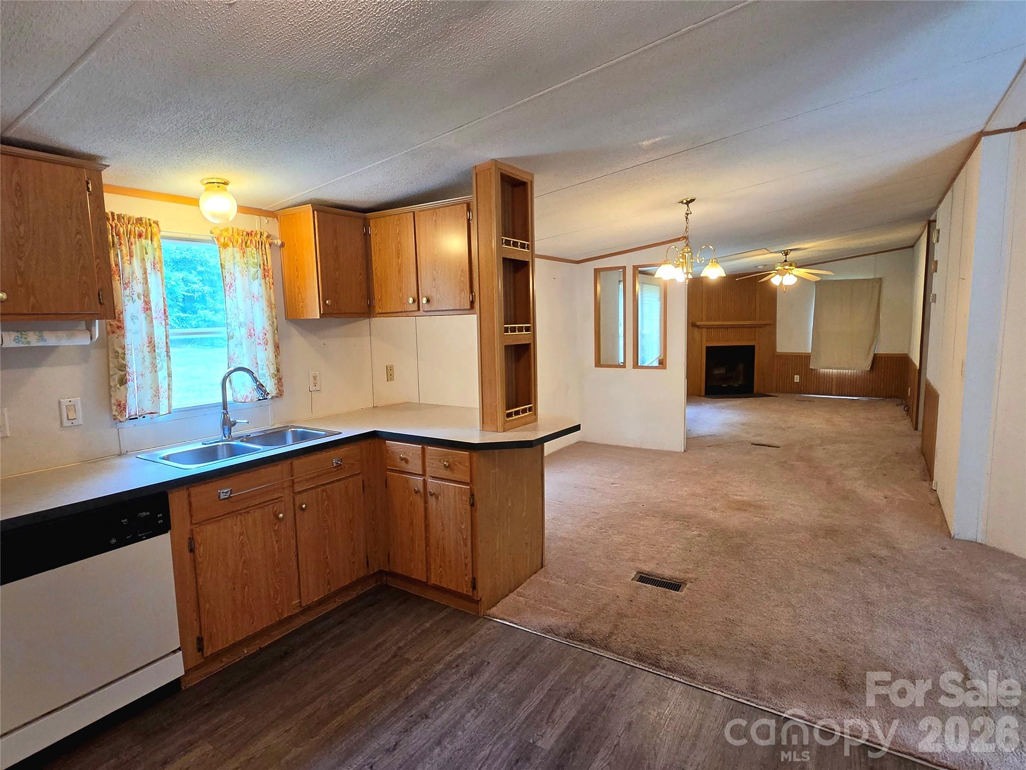 Island Creek - Residential