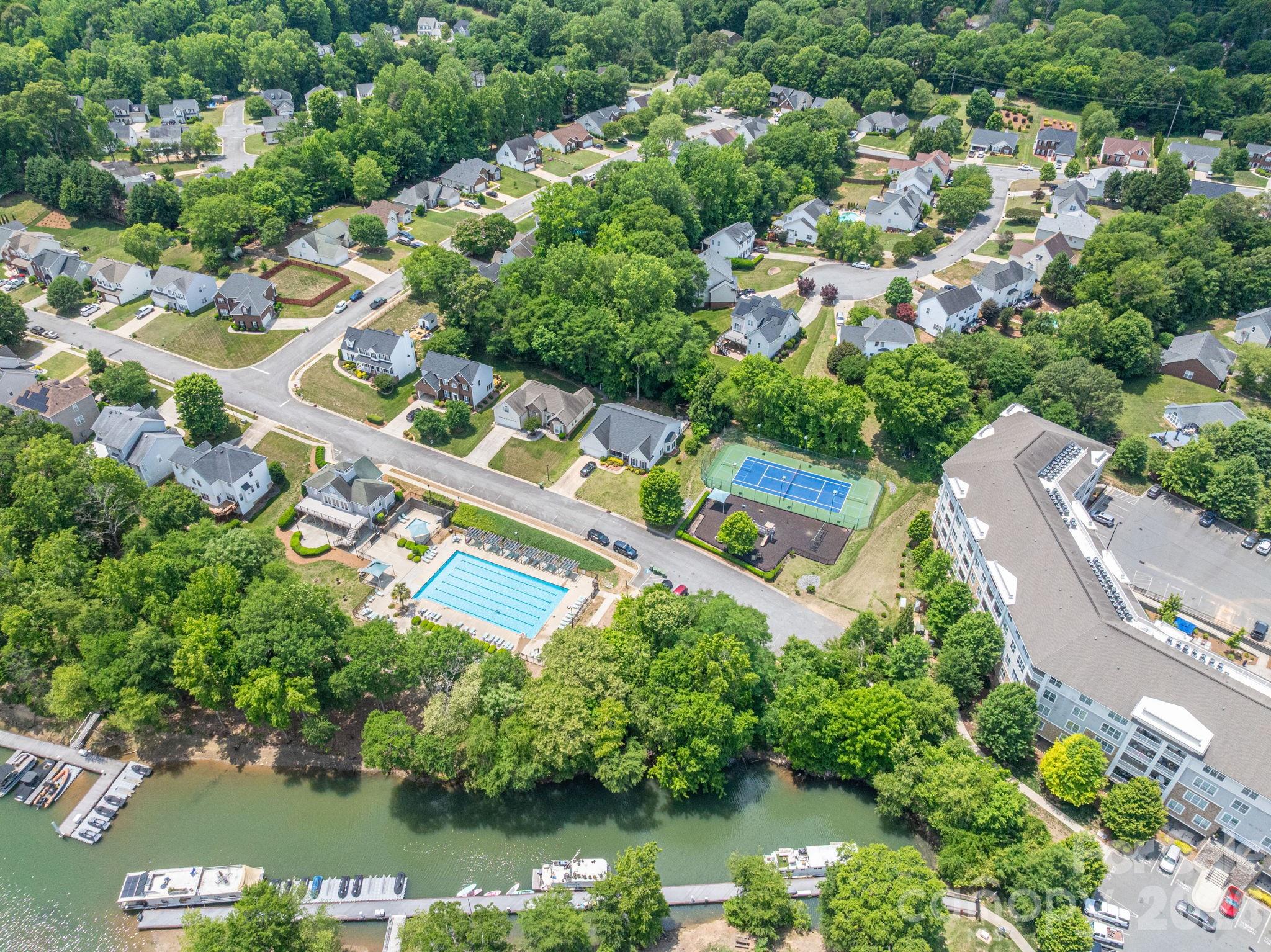 Riverfront - Residential