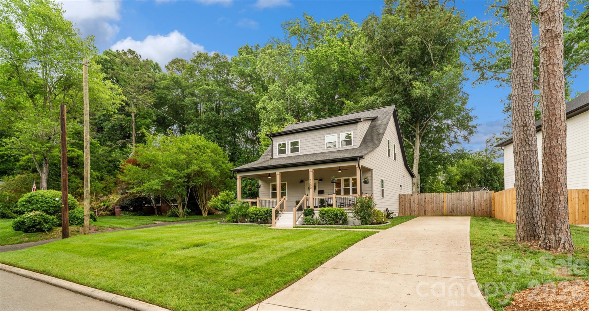 Merry Oaks - Residential