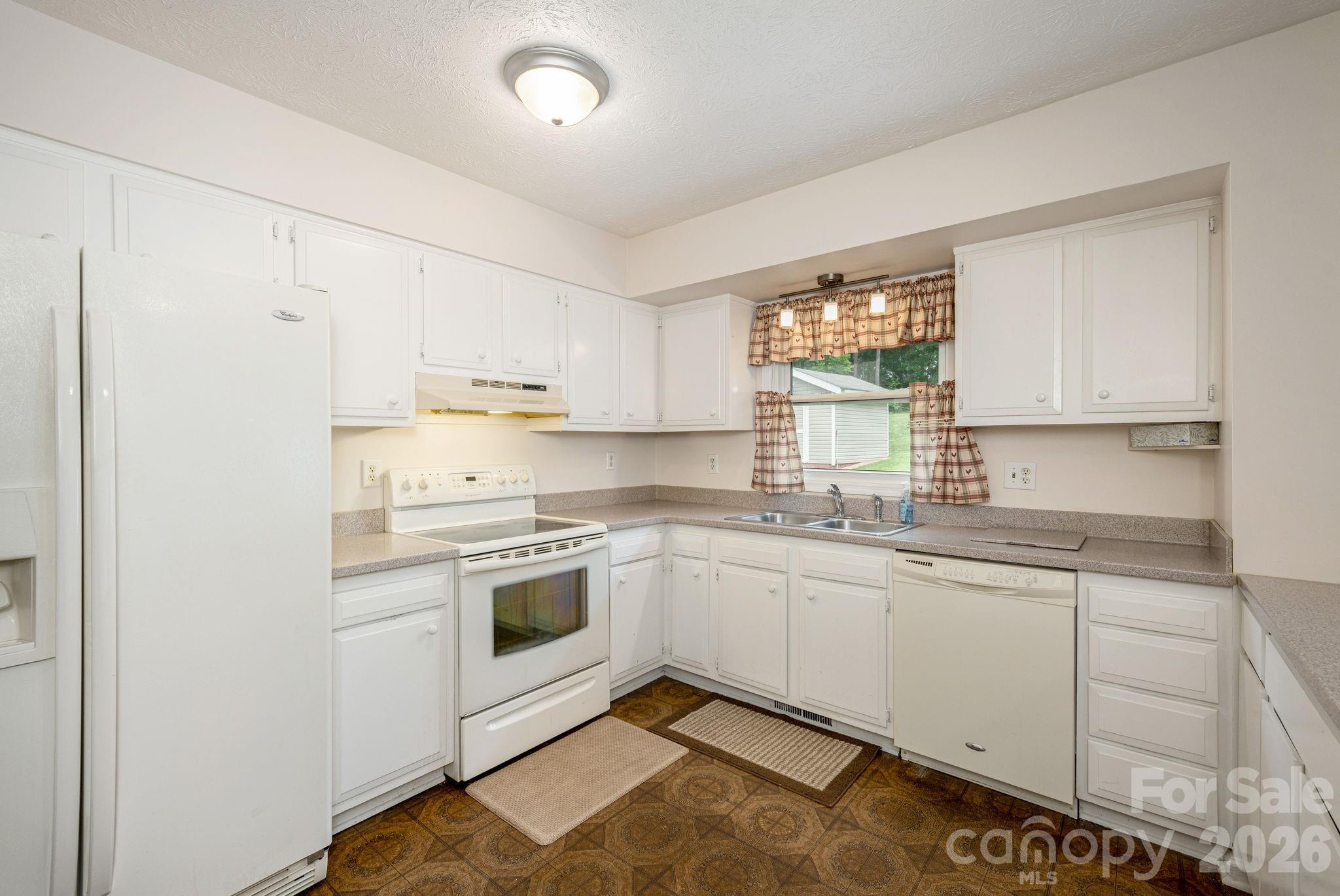 Willowbrook - Residential