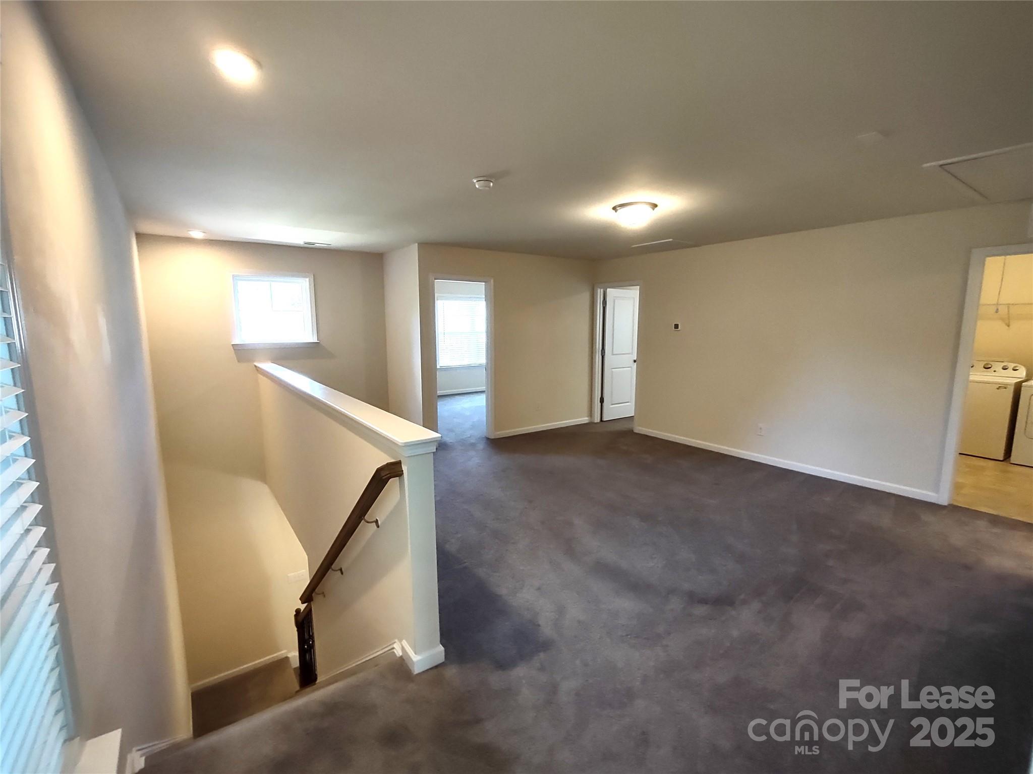 Starmount Cove - Residential Lease
