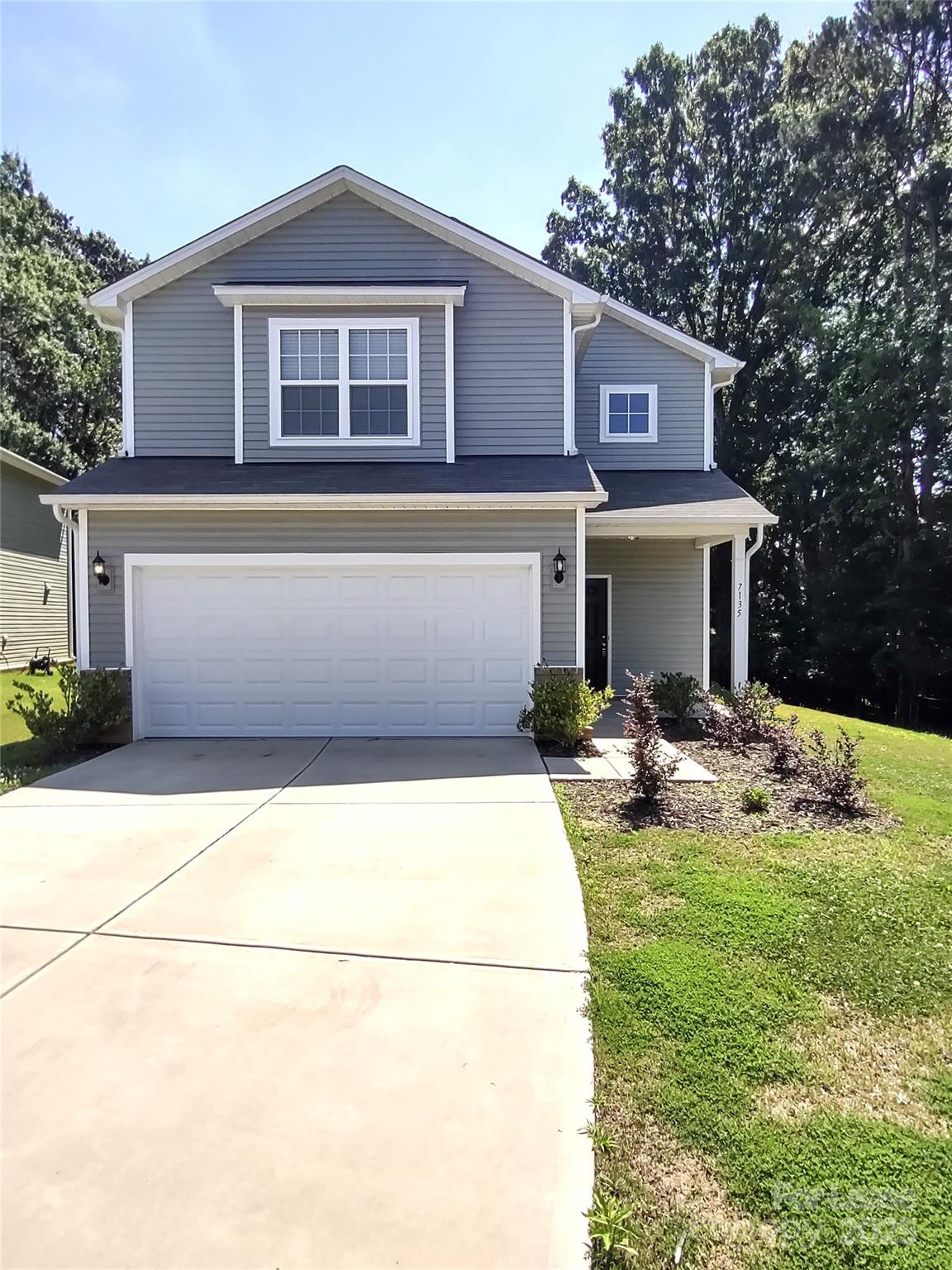 Beautiful Home located in the Starmount Cove Community! This desirable 4 bedroom, 3 bath home features; a spacious open floor plan, 2 car garage, laminated wood flooring throughout the main level, main floor bedroom along with a full bath, cozy loft on the upper level and a great room that includes a gas fireplace. The kitchen includes stainless steel appliances, and granite countertops. Primary bedroom includes an ensuite bathroom with dual sink vanity and a walk-in closet. Convenient location to highway and Charlotte's light rail line. Washer/dryer included. Pets up to 40lbs. are conditional with a non-refundable pet fee, no aggressive breeds. Pet fees will be determined by the outcome of pet screening. Security deposit will be determined via the outcome of background screening.