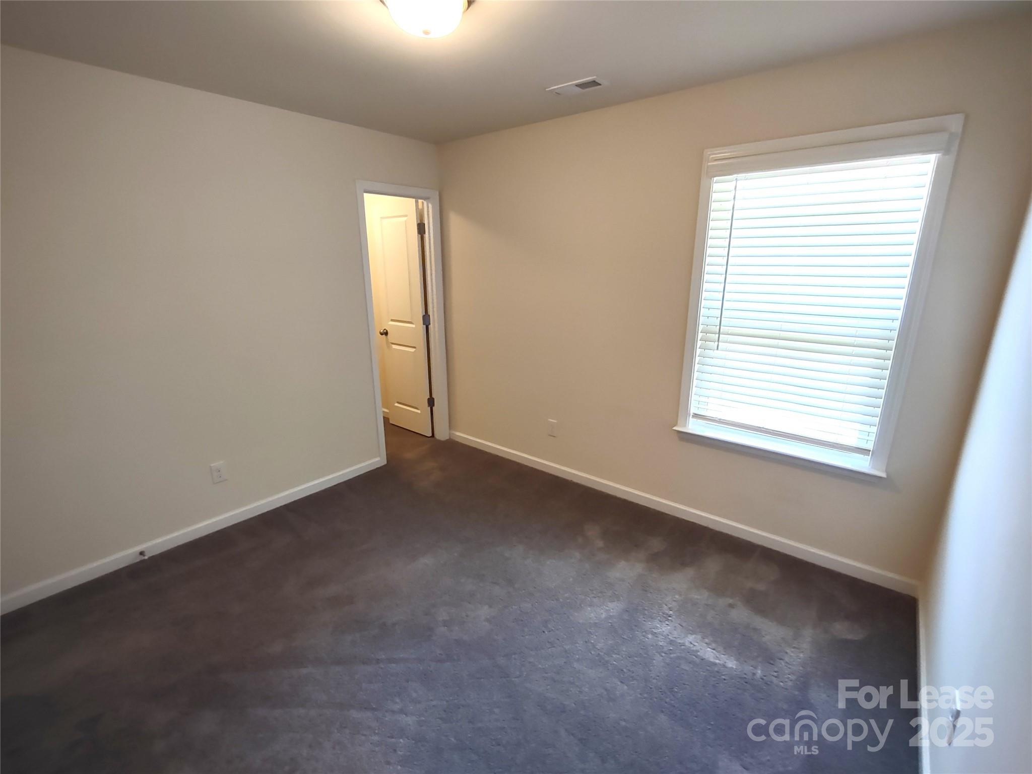 Starmount Cove - Residential Lease