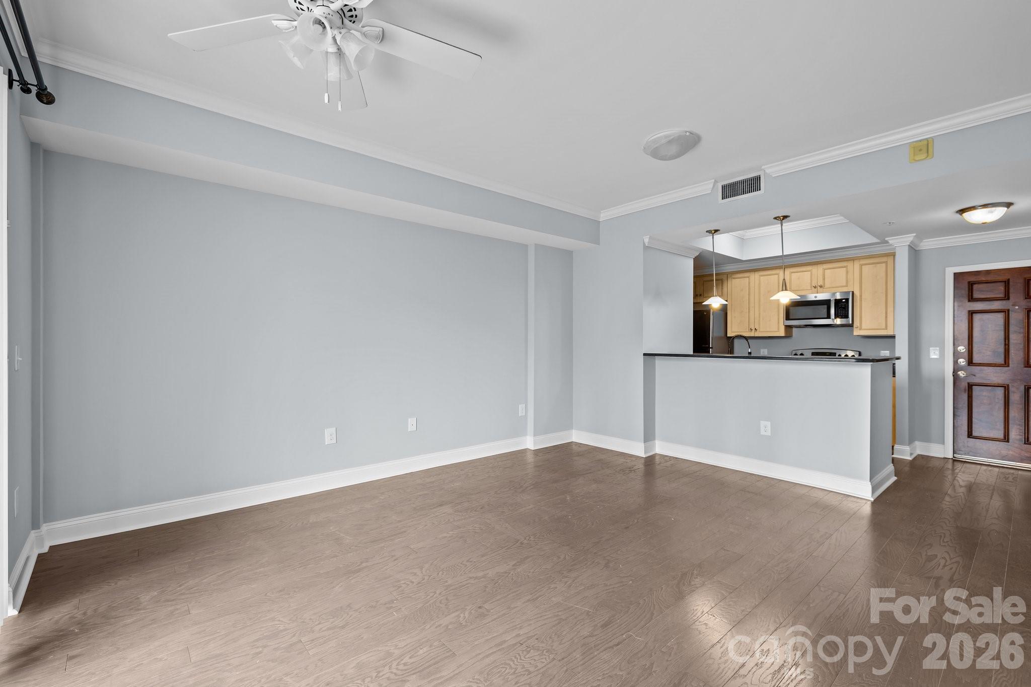 Fifth And Poplar - Residential