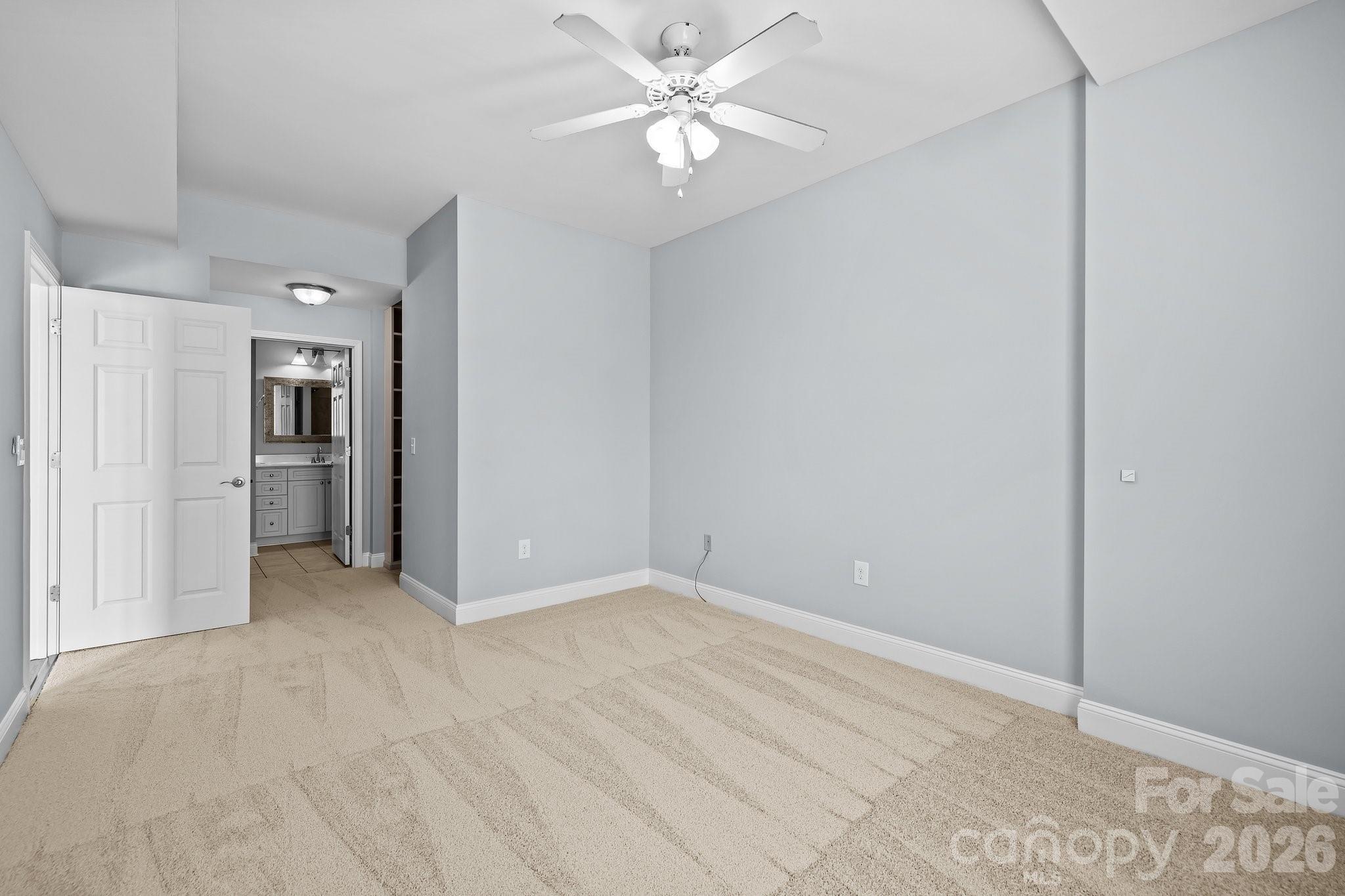 Fifth And Poplar - Residential