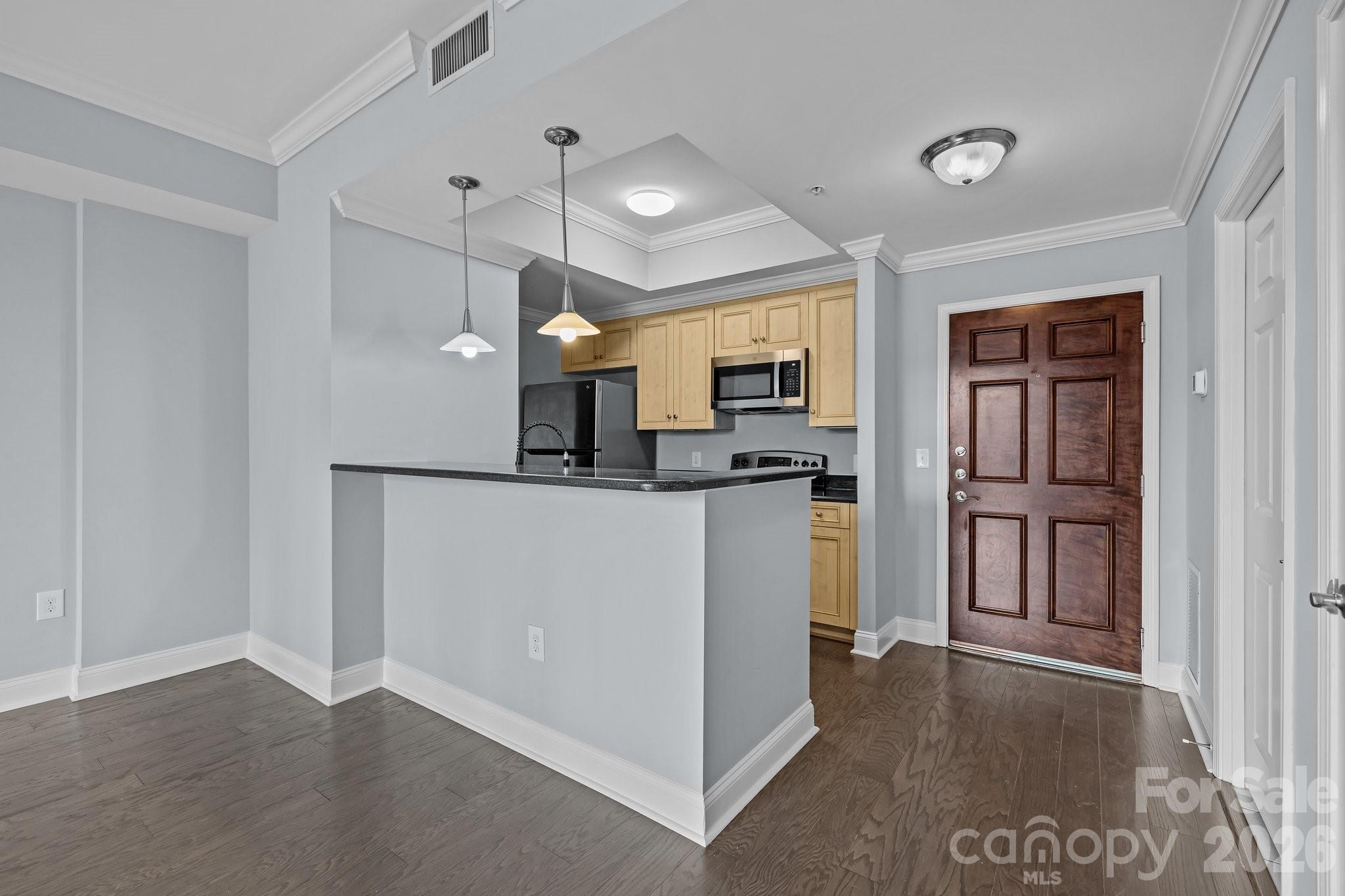 Fifth And Poplar - Residential