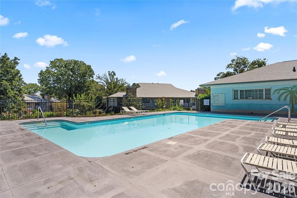 Harris Lake - Residential