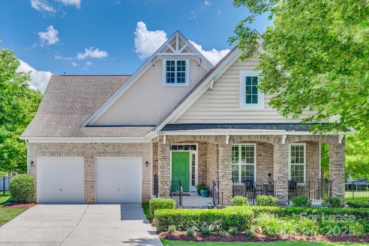 Inspired by the charm of Fort Mill, 1007 Kaiser Way offers a spacious, welcoming retreat that feels like home the moment you step inside. This stunning 3020 sq ft residence boasts four generously sized bedrooms, each paired with its own full bath, ensuring privacy and comfort for everyone. The expansive layout provides ample space for entertaining guests or enjoying quiet family evenings. The heart of the home flows effortlessly, inviting natural light to dance across every room and create a warm, inviting ambiance. Discover a seamless blend of style and functionality, designed to accommodate both relaxed living and more formal gatherings. The pristine interiors offer a blank canvas, ready for you to personalize and make your own. Nestled in a vibrant community, this property provides the perfect balance of tranquility and accessibility to local amenities. Every corner of this home speaks to quality craftsmanship and thoughtful design, making it a standout choice for discerning renters. Experience the best of Fort Mill living at this remarkable address, where comfort meets elegance in every detail.
