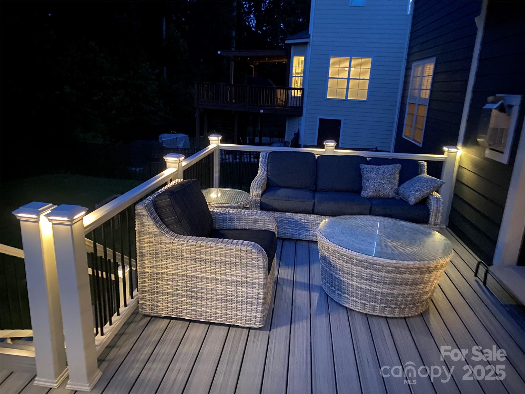 Hawks Creek - Residential