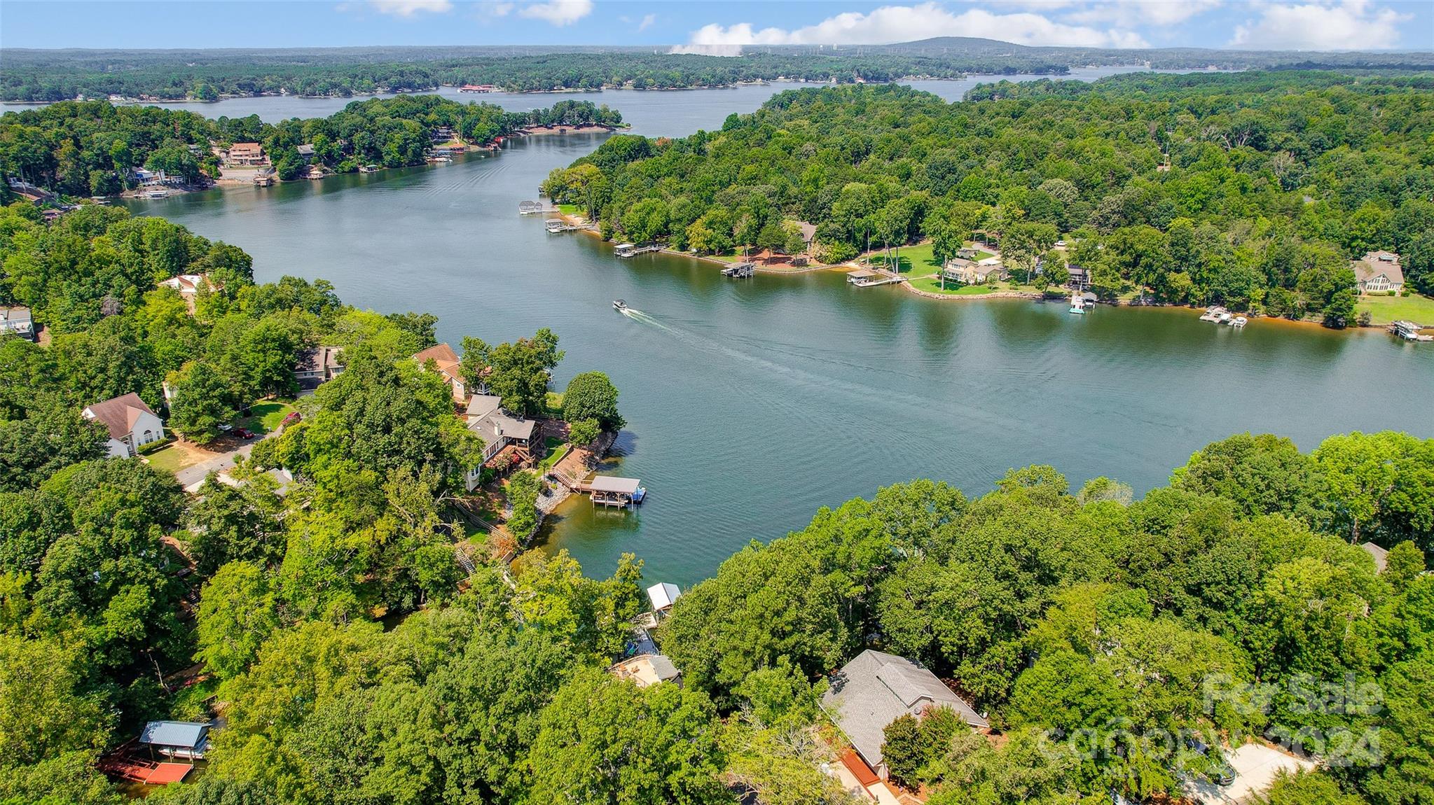 Tega Cay - Residential