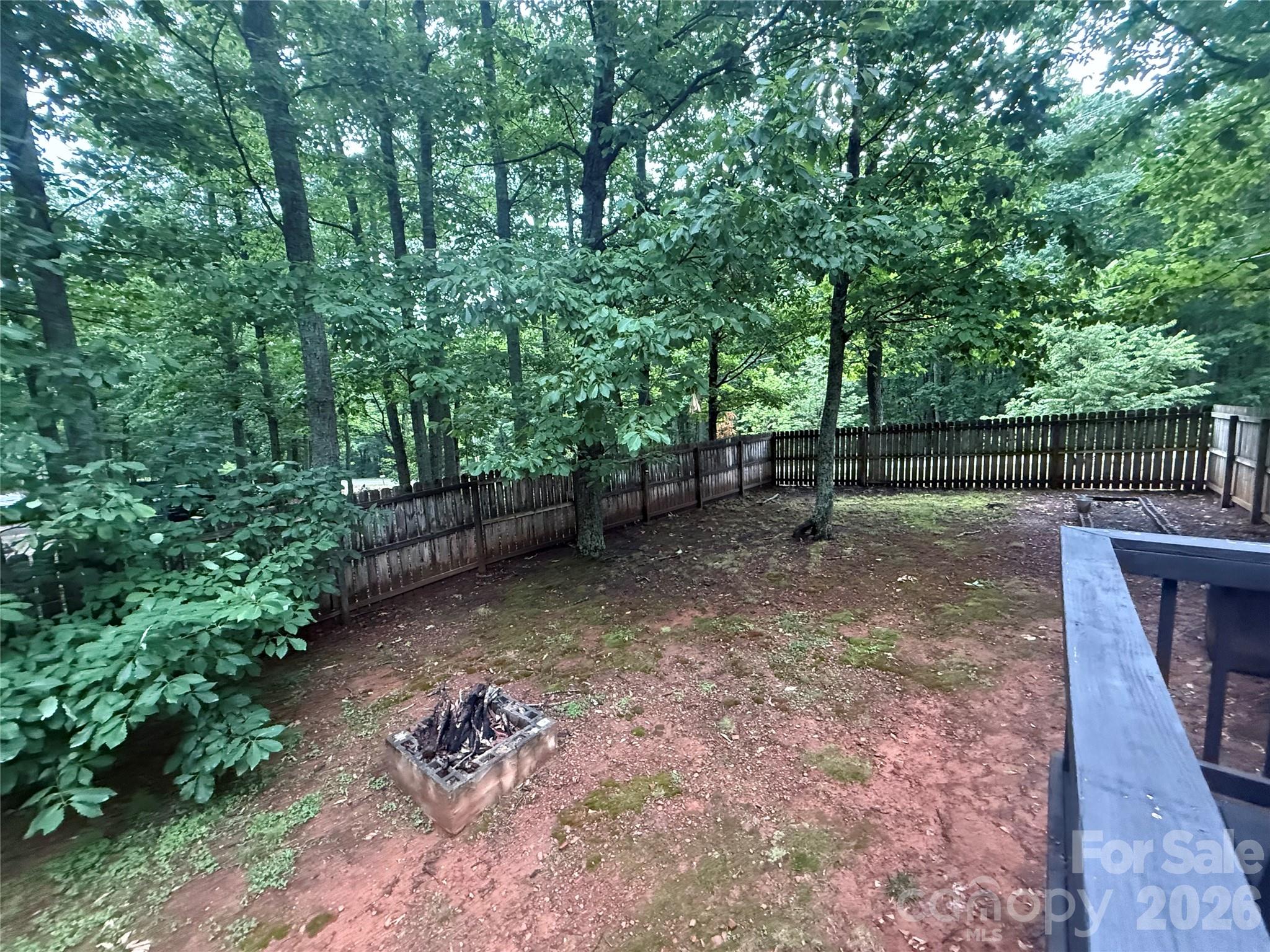 Mount Anderson - Residential