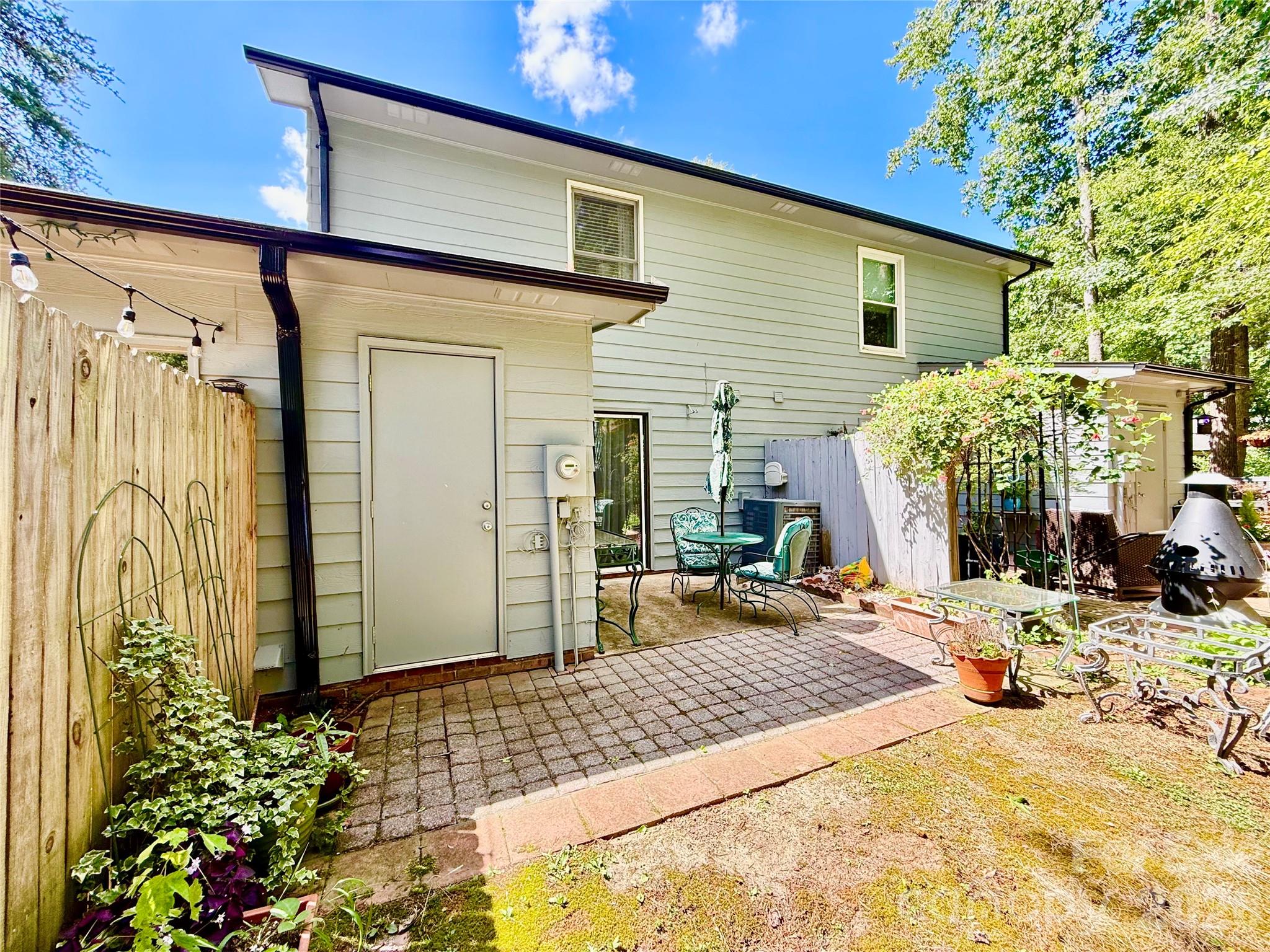 Ashebrook Villas - Residential