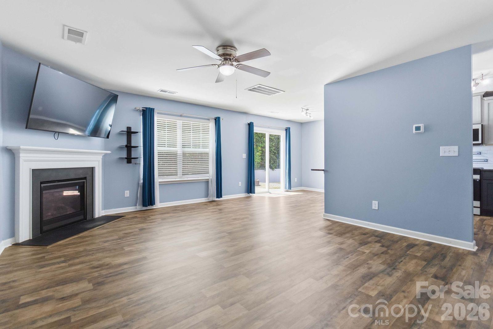 Lanier Village - Residential