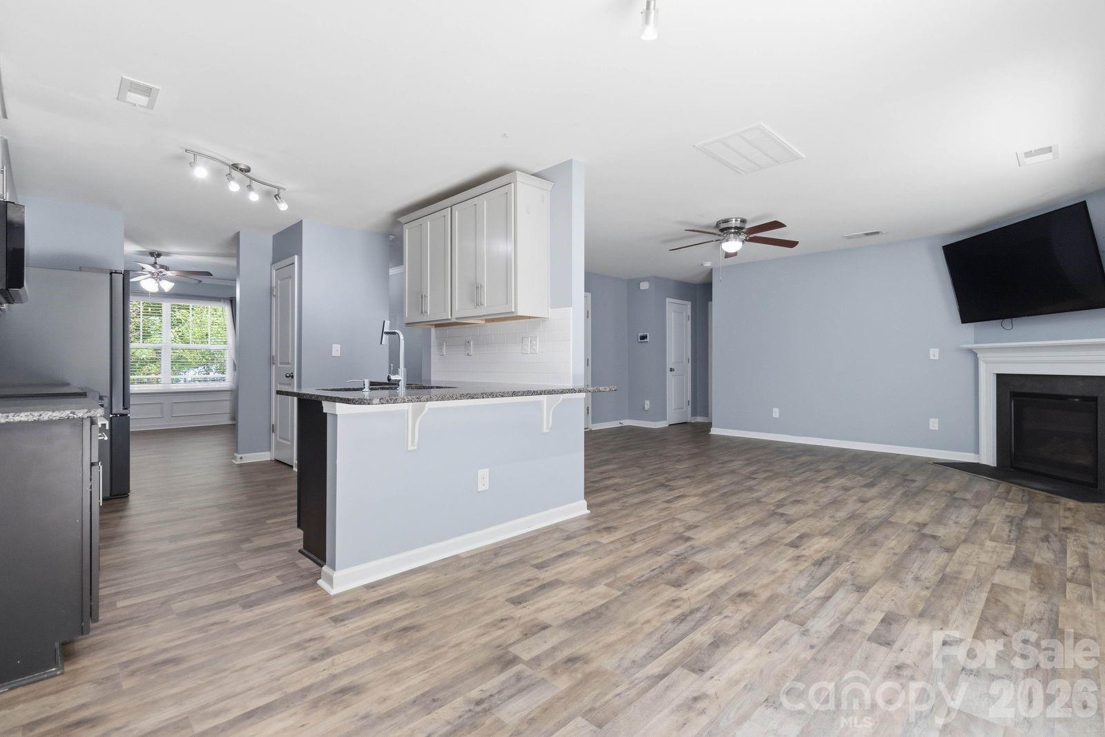 Lanier Village - Residential
