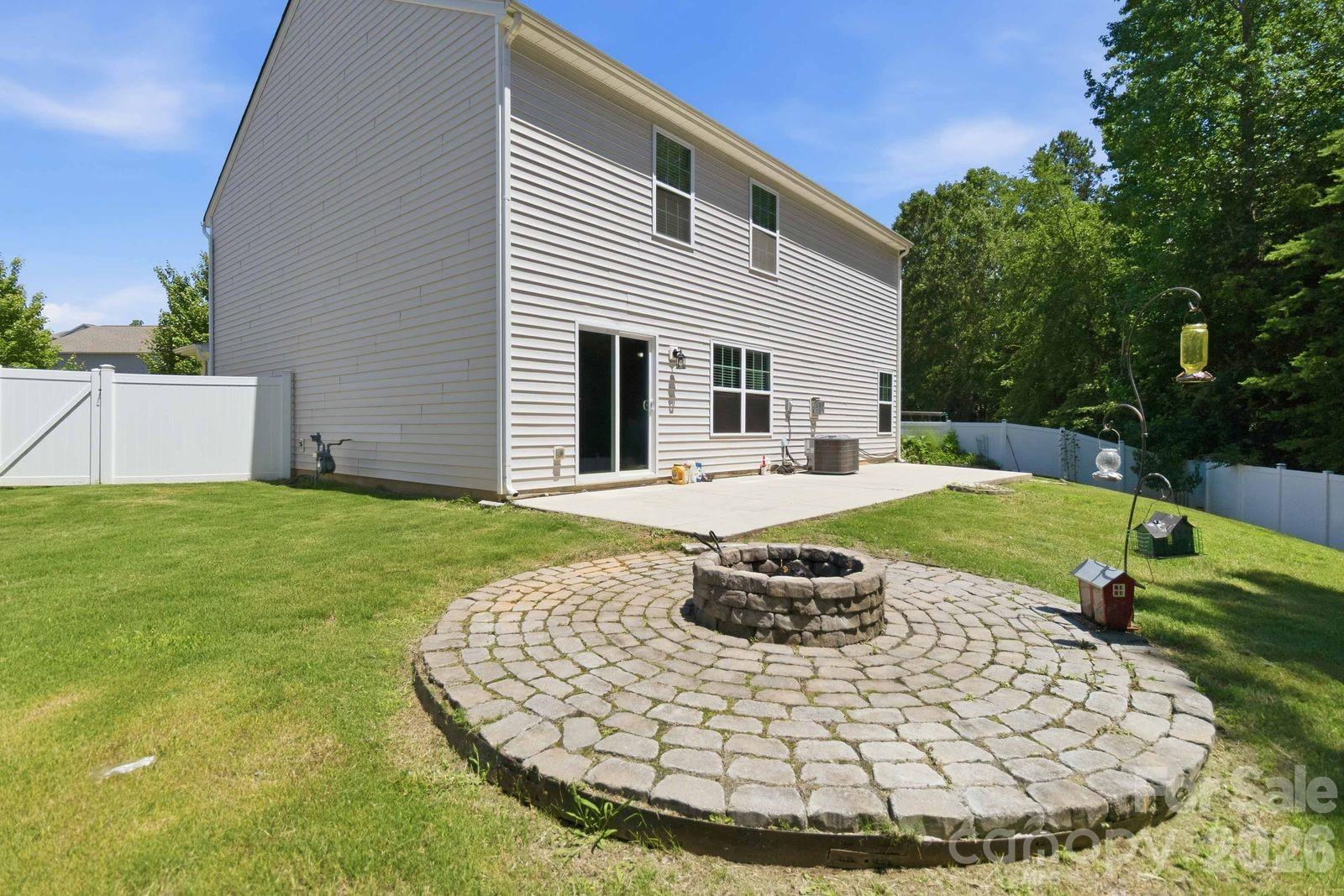 Lanier Village - Residential