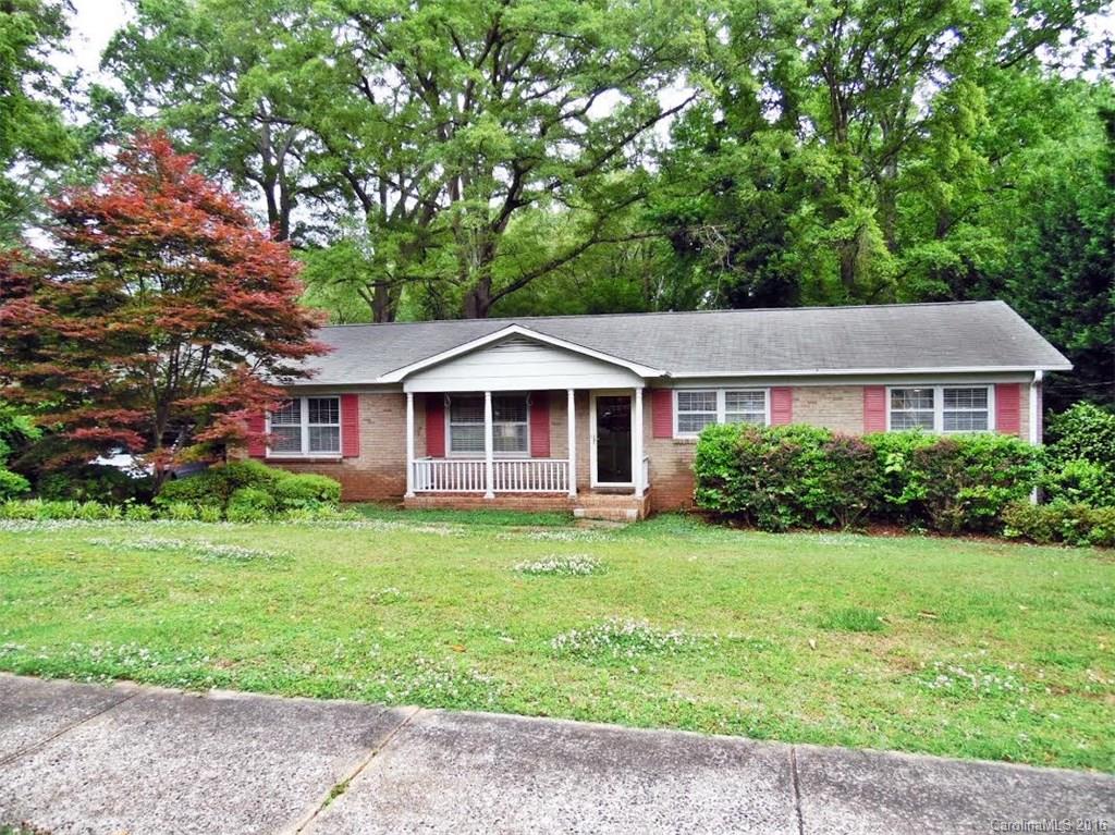 Beautifully renovated, this inviting brick ranch is perfectly positioned in a fantastic location near Winthrop Lake and Cherry Park.  Gorgeous open kitchen with stainless appliances, custom cabinetry, and tile backsplash.  Hardwoods, ceramic tile, neutral decor, and upgraded finishes.  Rooms are spacious and comfortable.  Experience the outdoors from your screened porch, deck, or front porch - or relax to the sounds of the creek at the rear of the large lot.  Don't miss this lovely home!