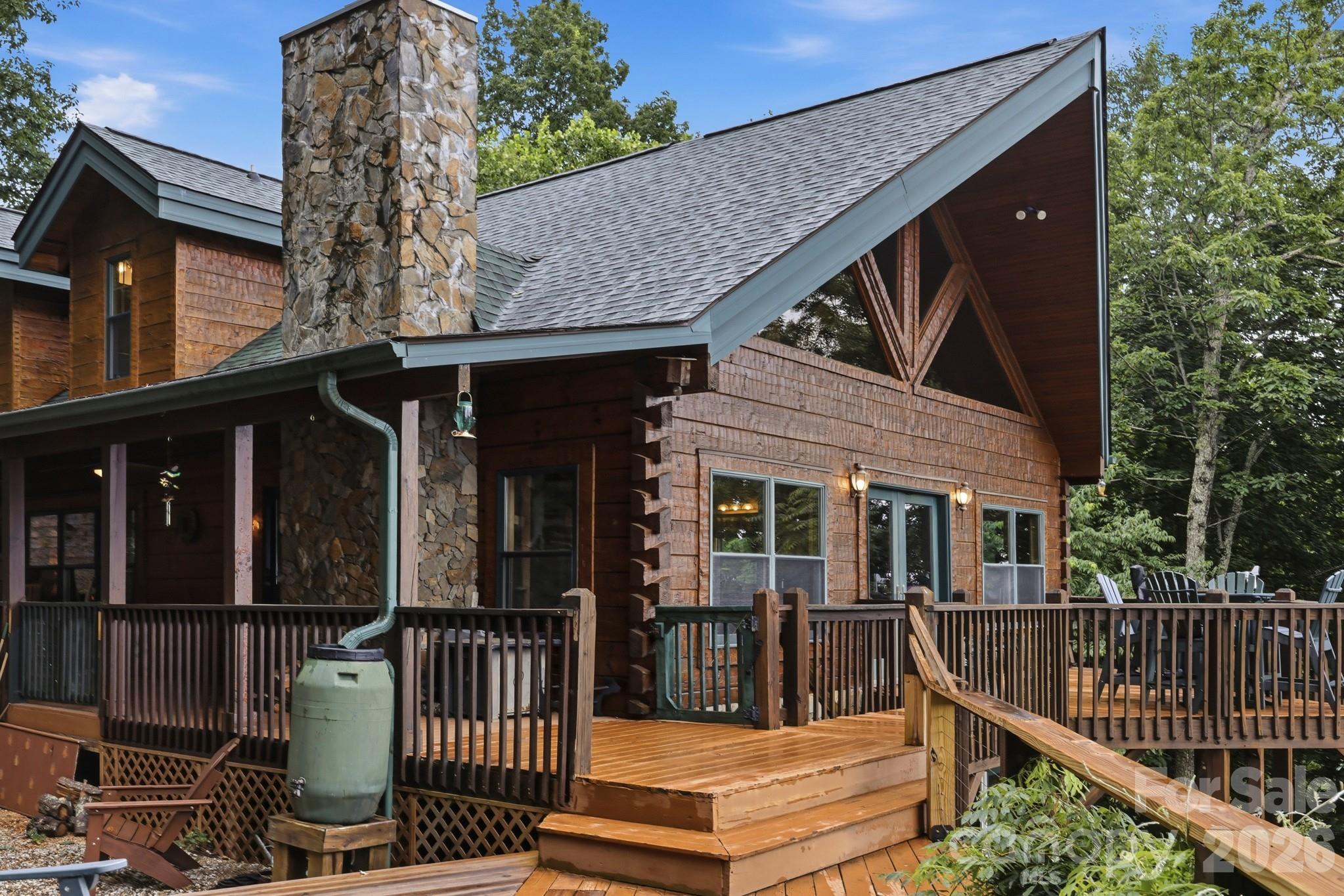 Gateway Mountain - Residential