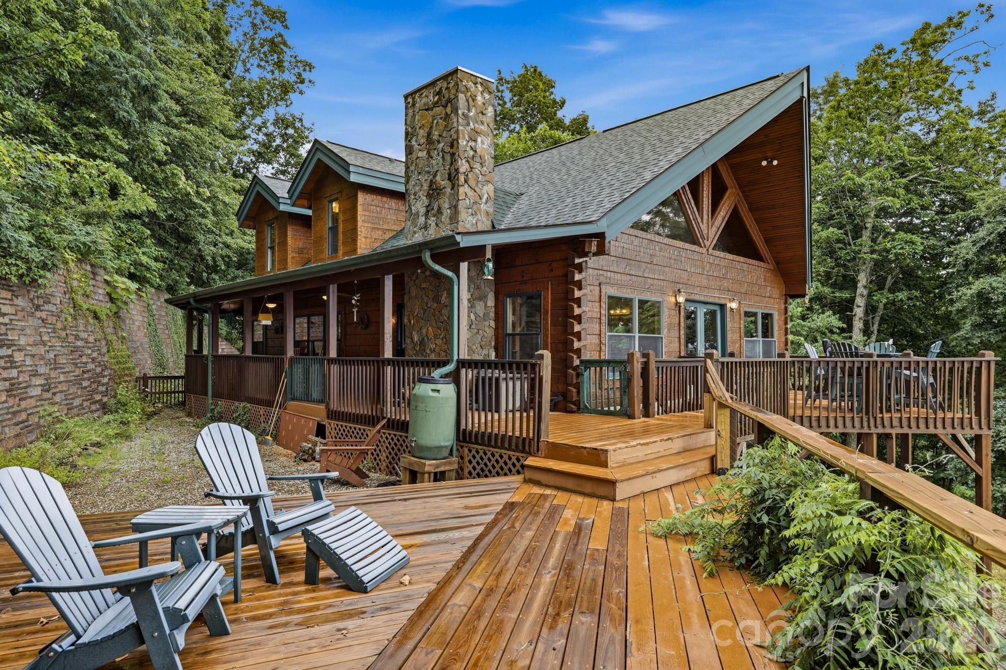 Gateway Mountain - Residential