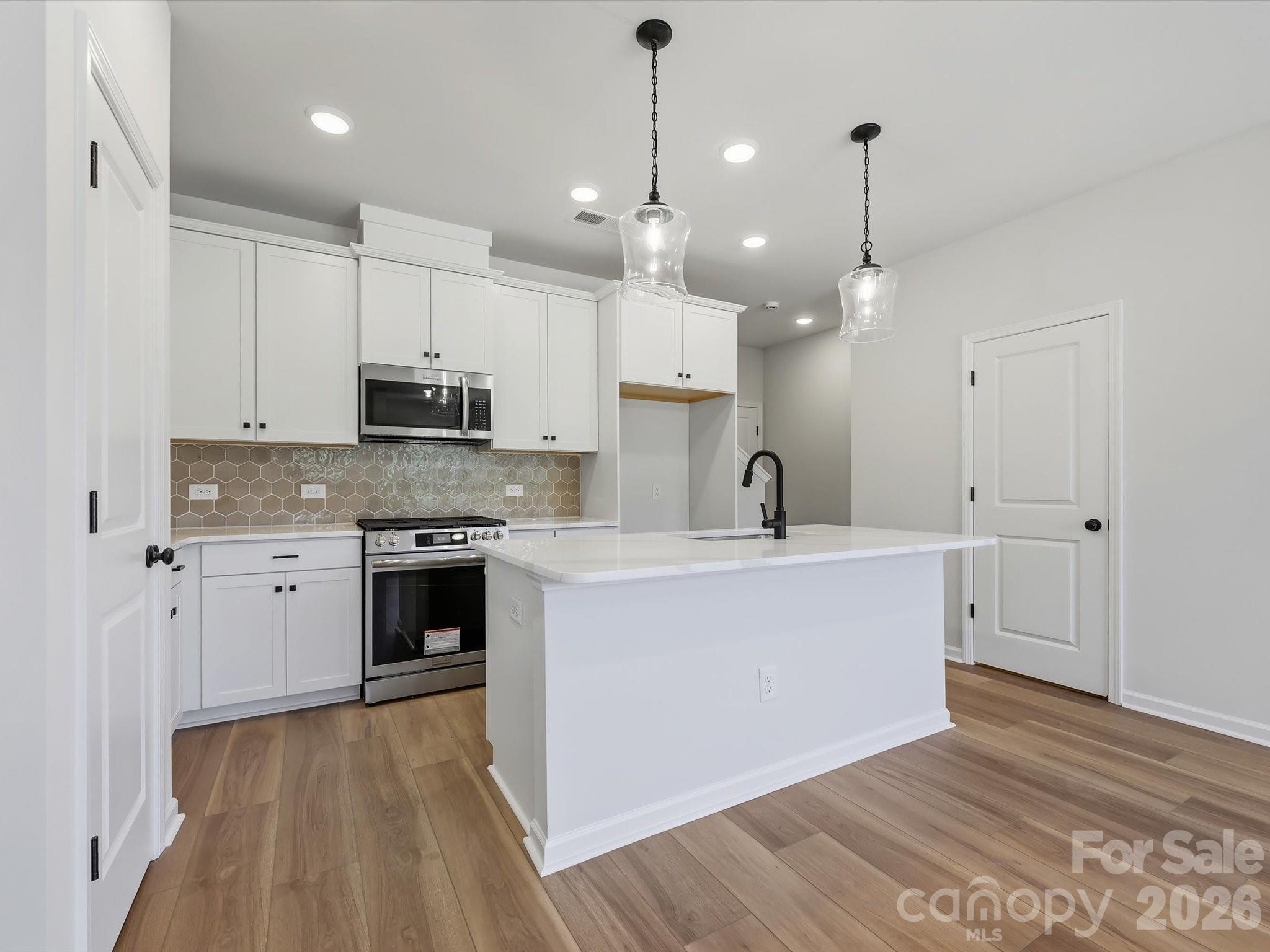 Hardy Pond - Residential