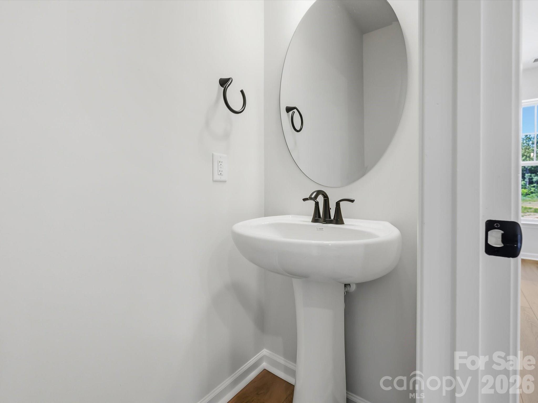 Hardy Pond - Residential