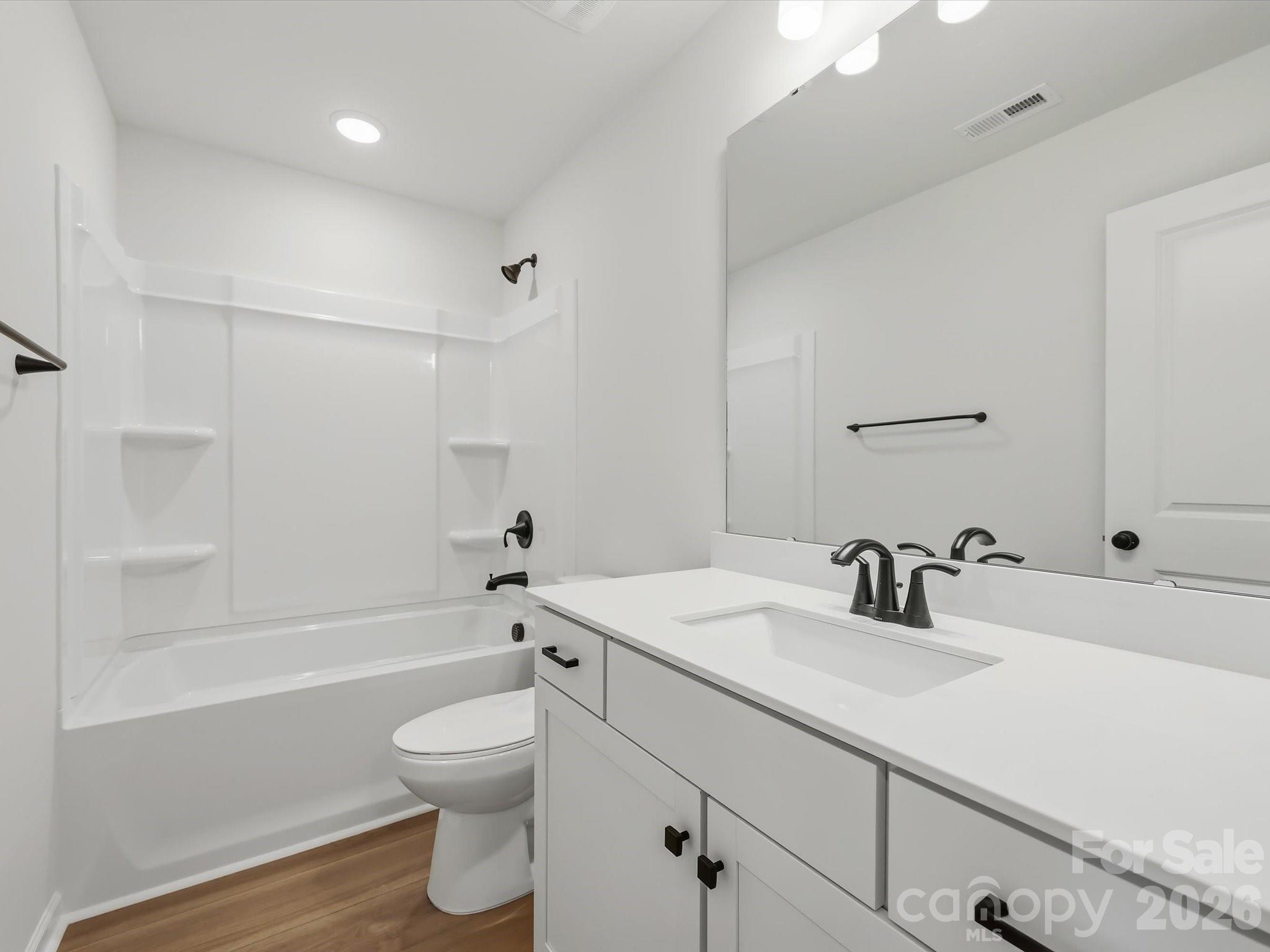 Hardy Pond - Residential