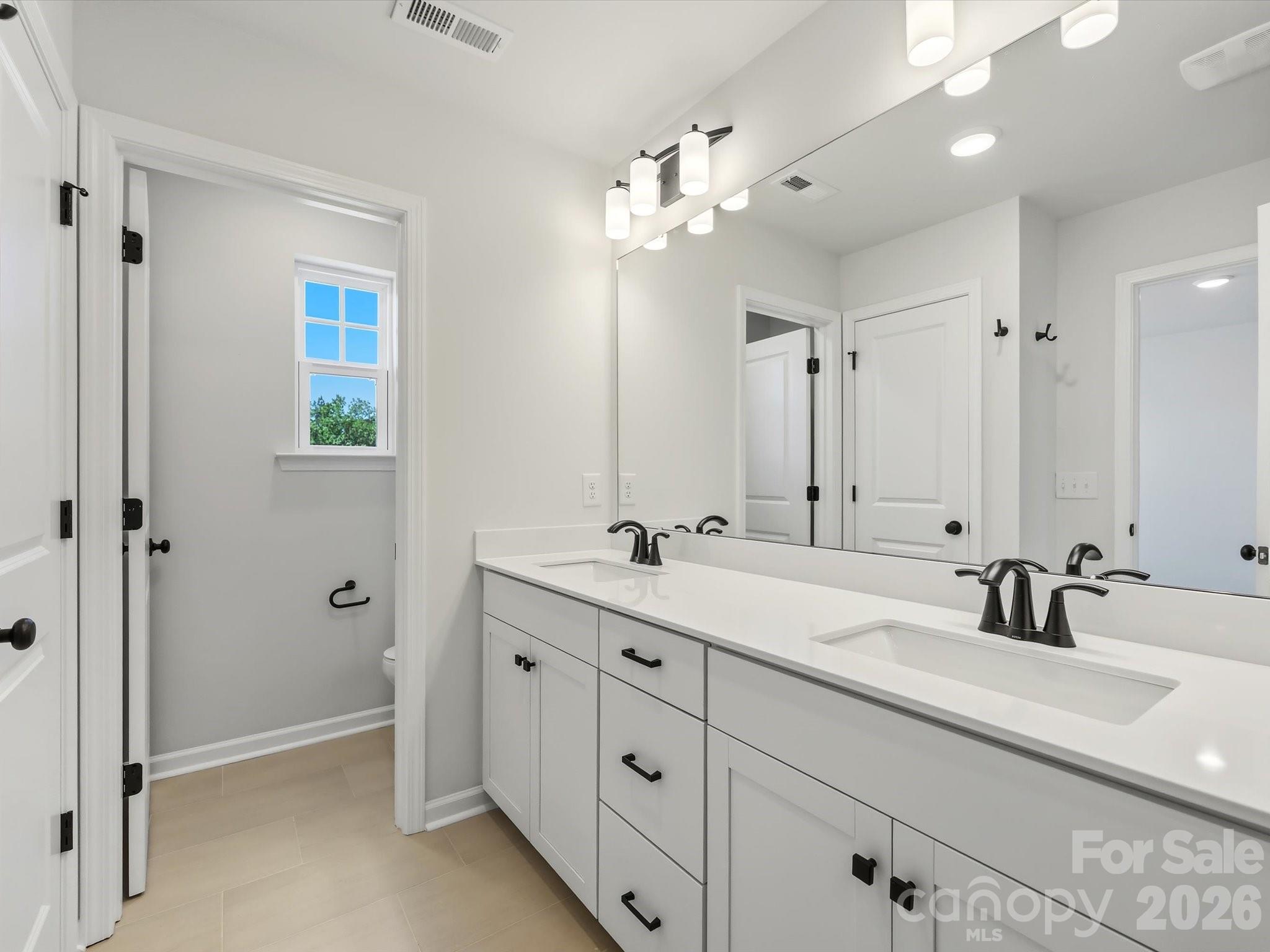Hardy Pond - Residential