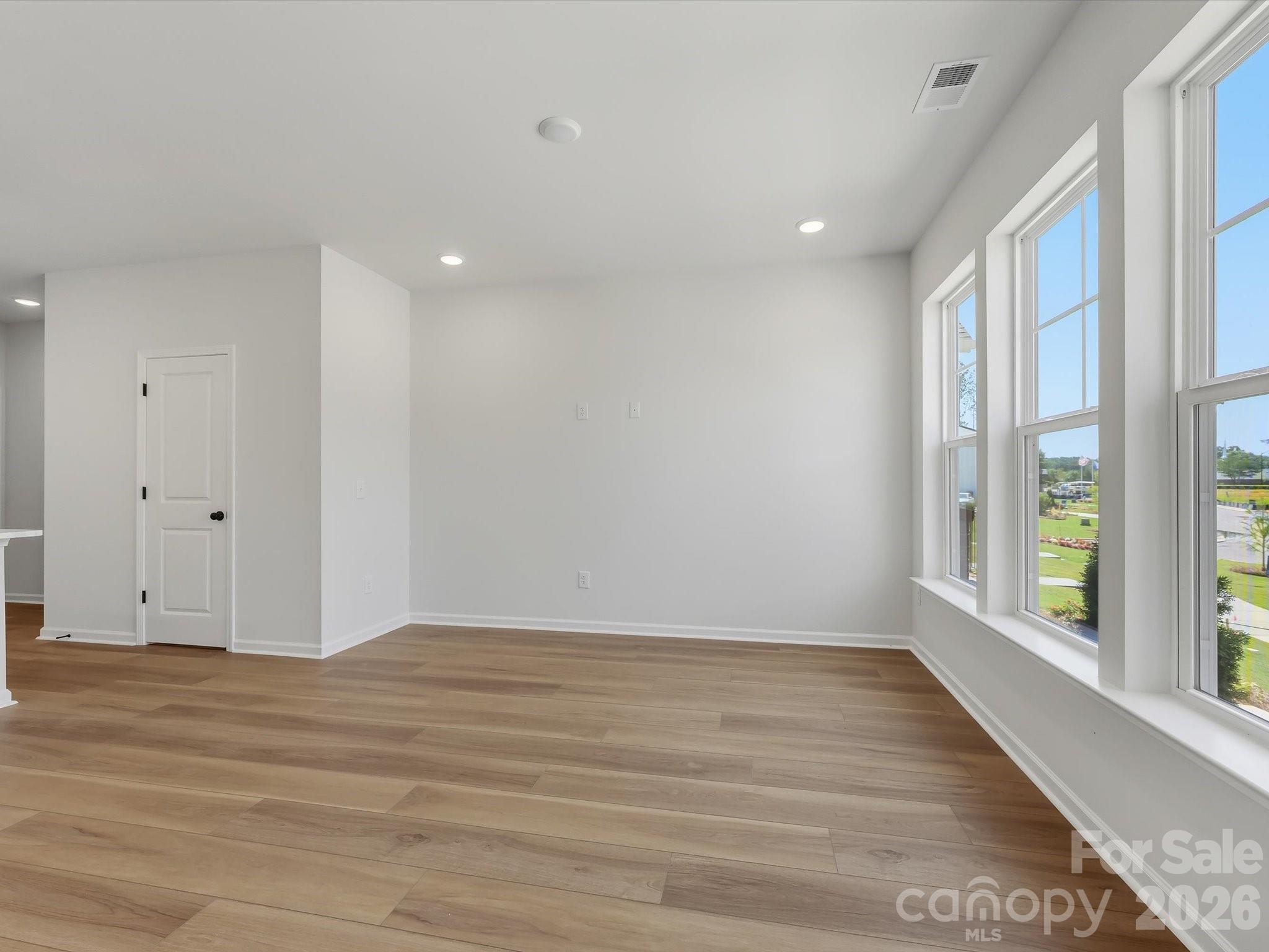 Hardy Pond - Residential