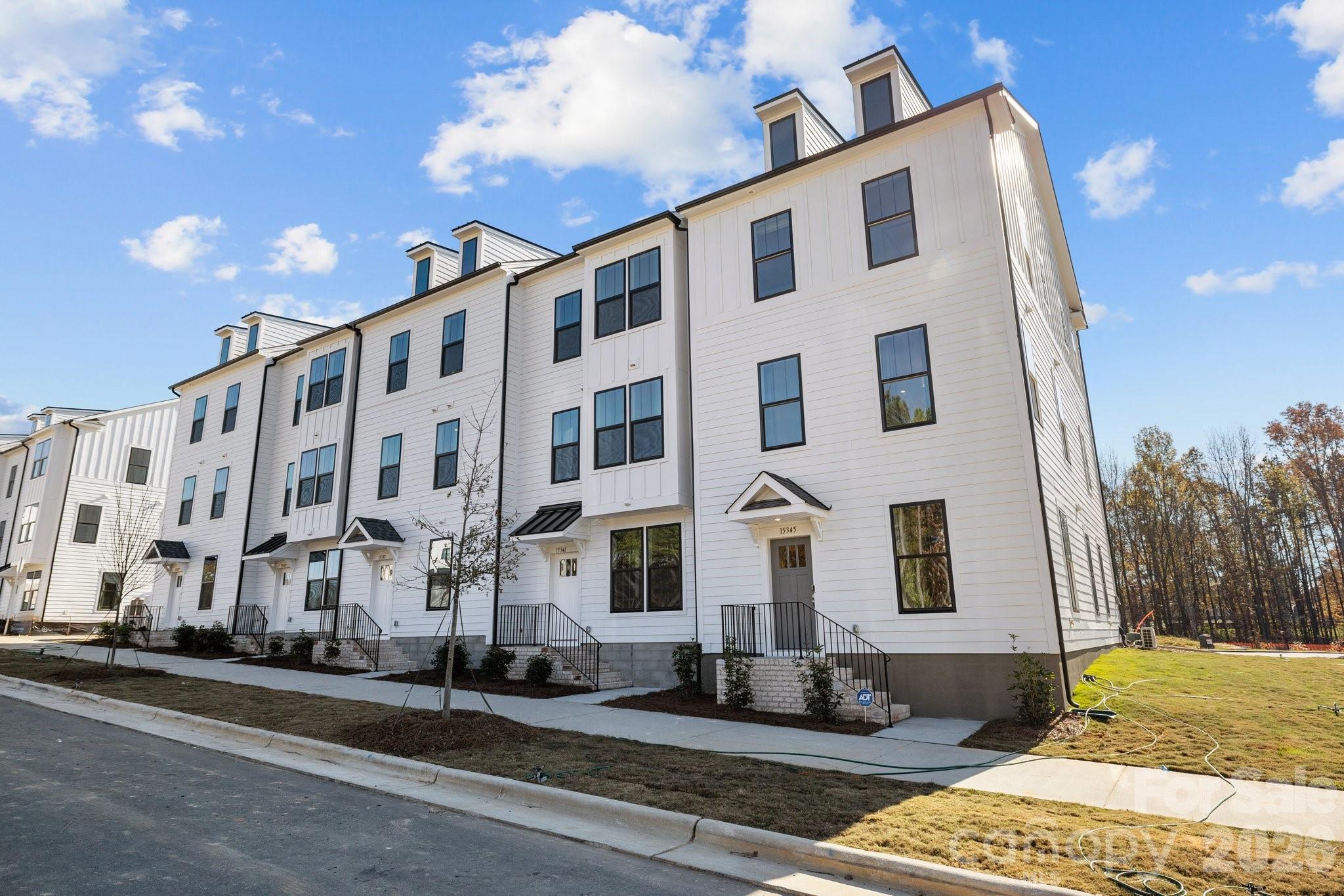 Greenway Overlook - Residential