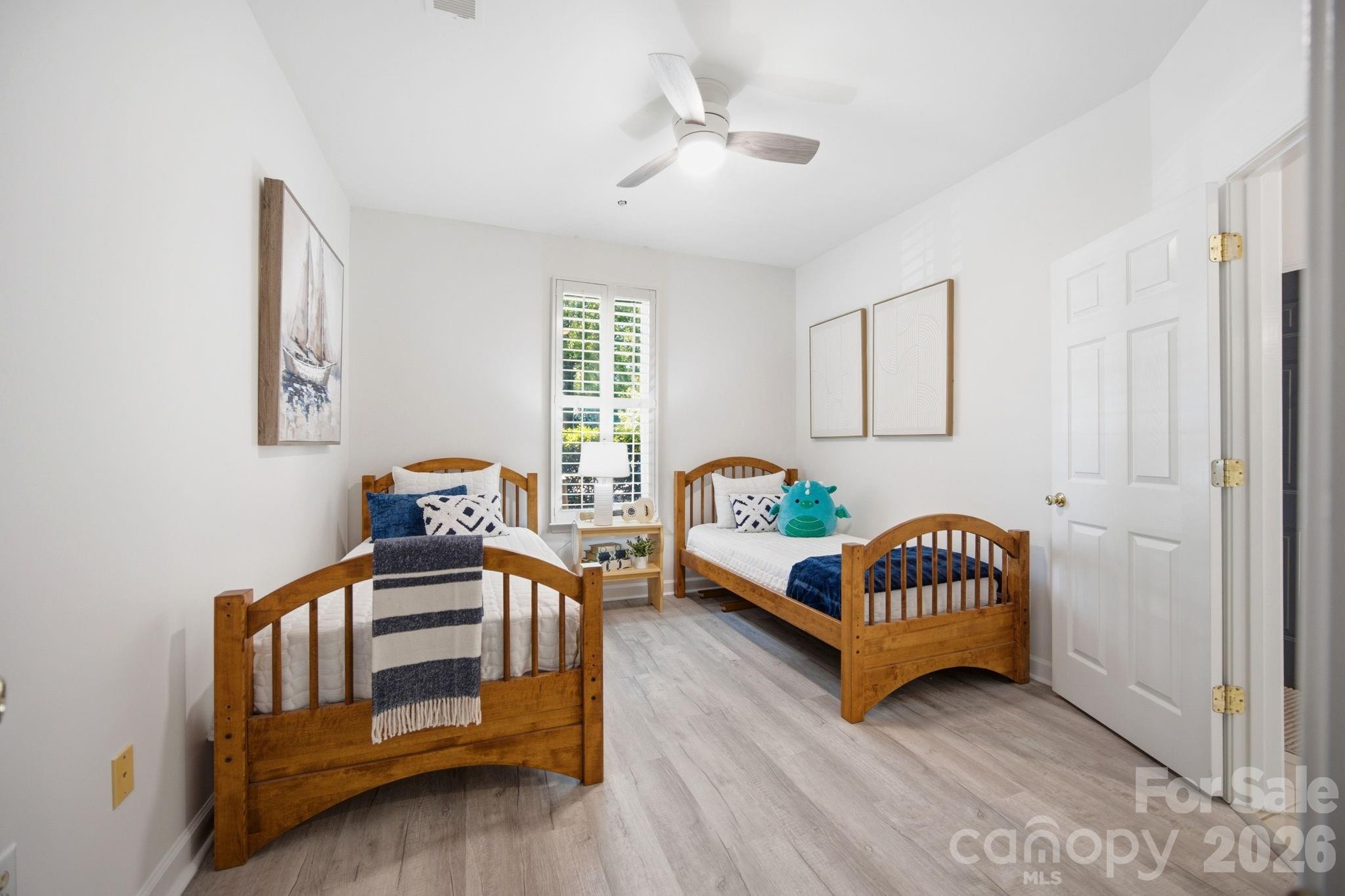 Spinnaker Reach - Residential