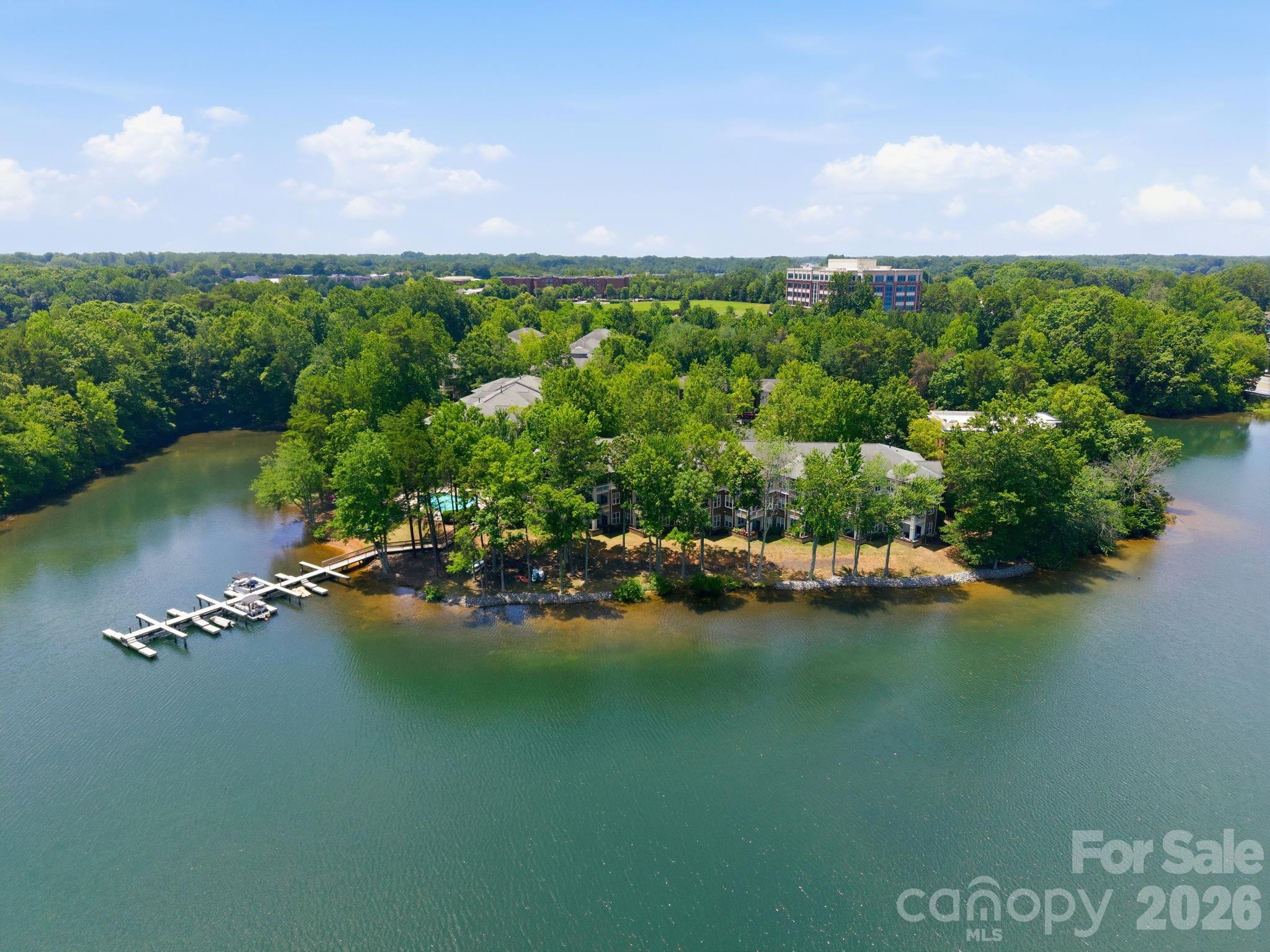 Spinnaker Reach - Residential
