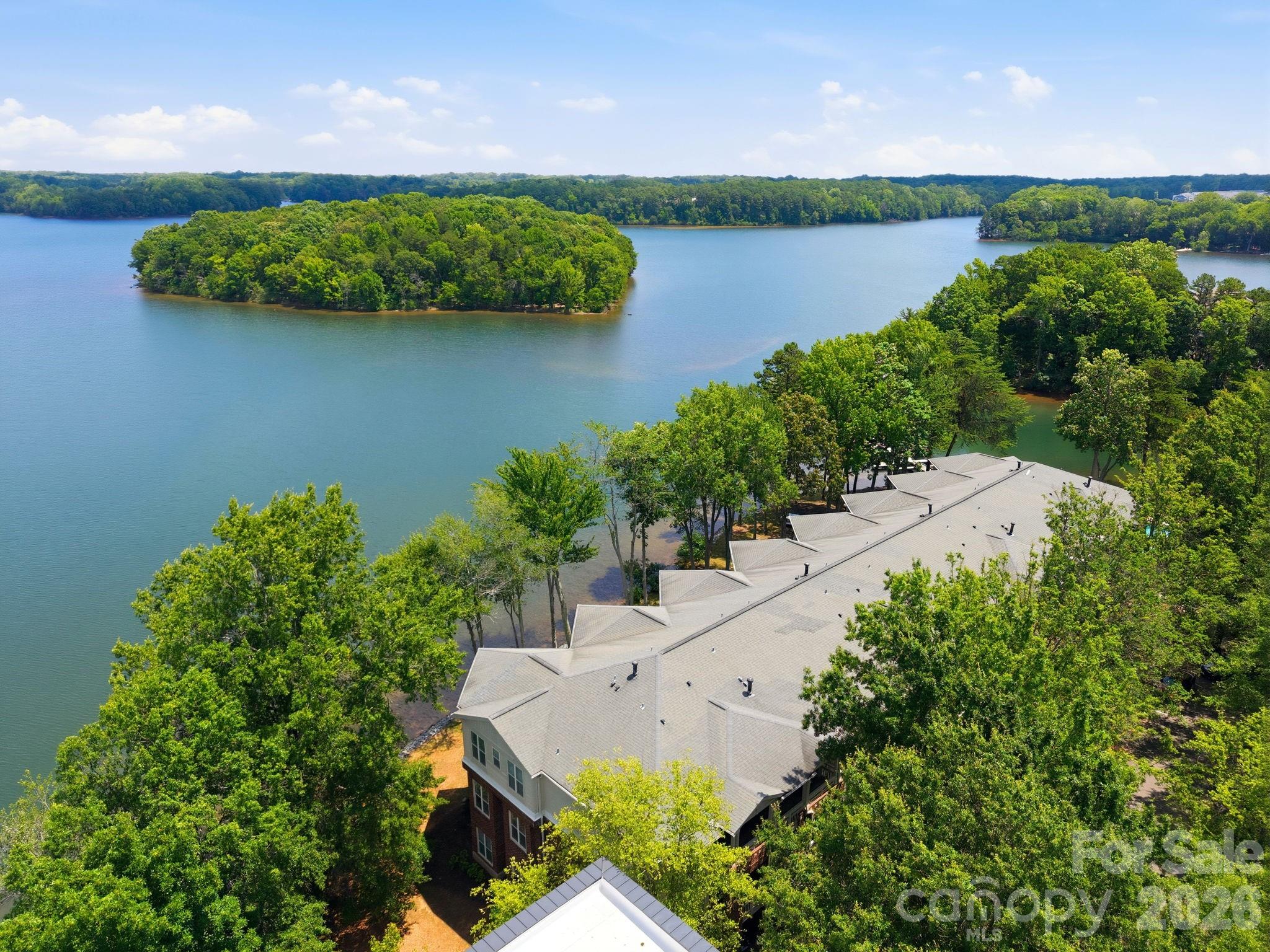 Spinnaker Reach - Residential