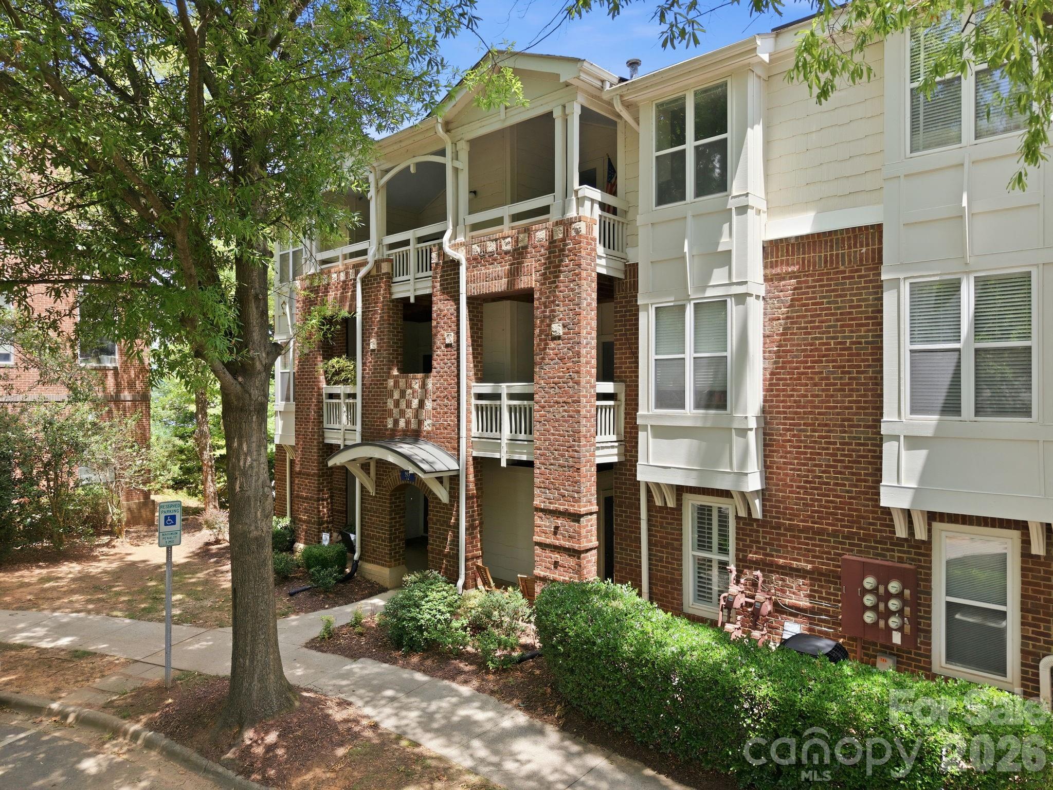 Spinnaker Reach - Residential