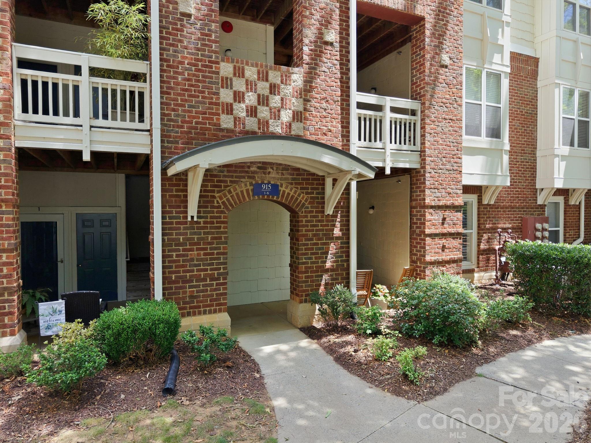 Spinnaker Reach - Residential