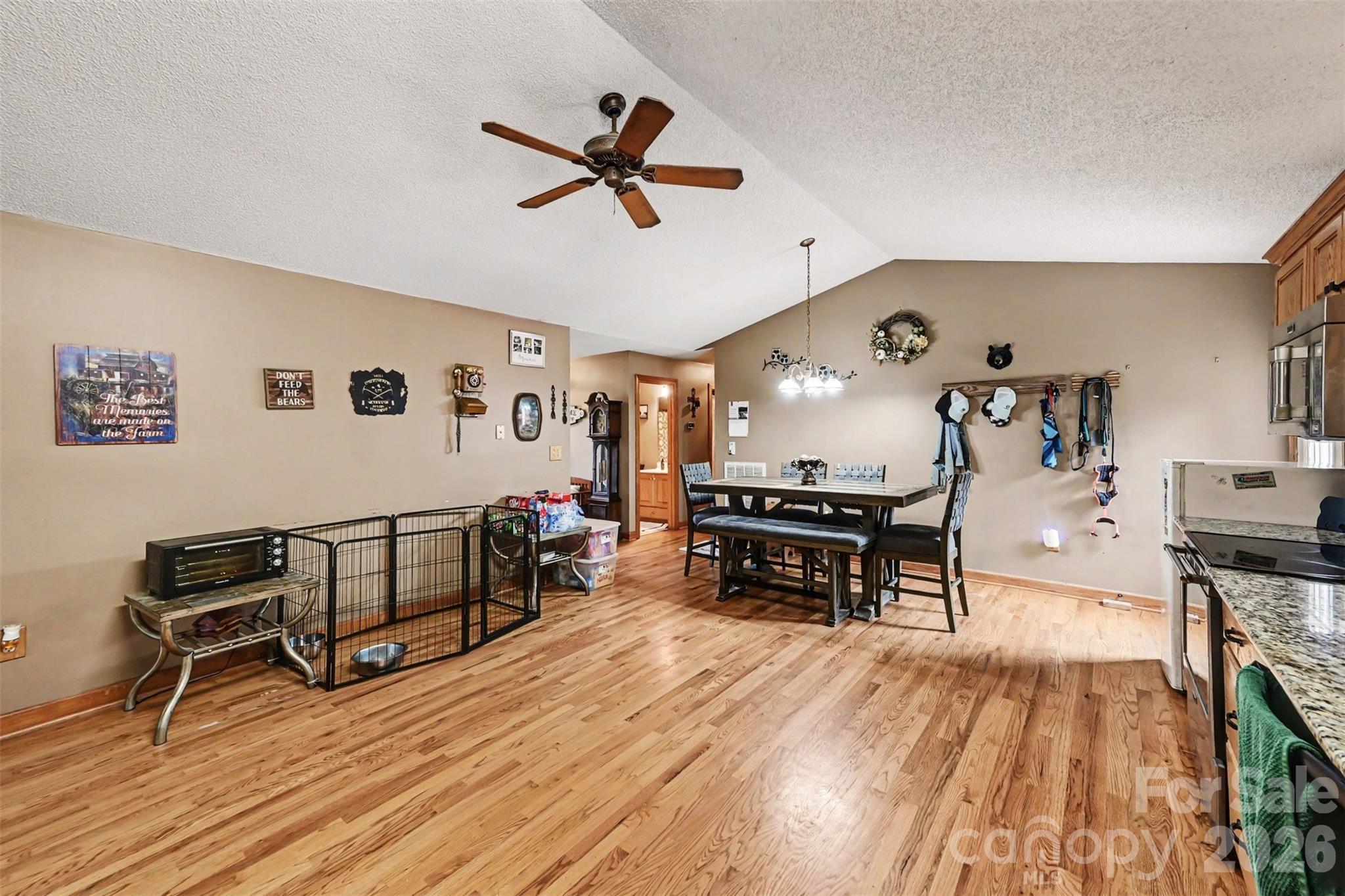 Funderburk Acres - Residential