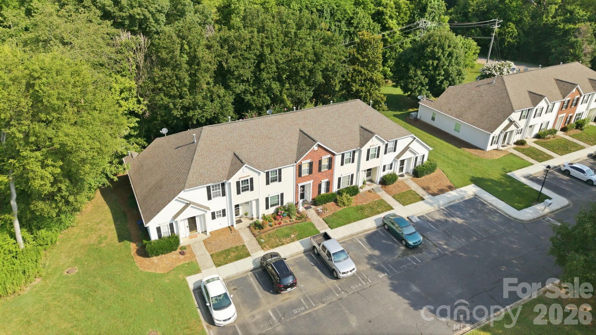 Sheffield Pointe - Residential