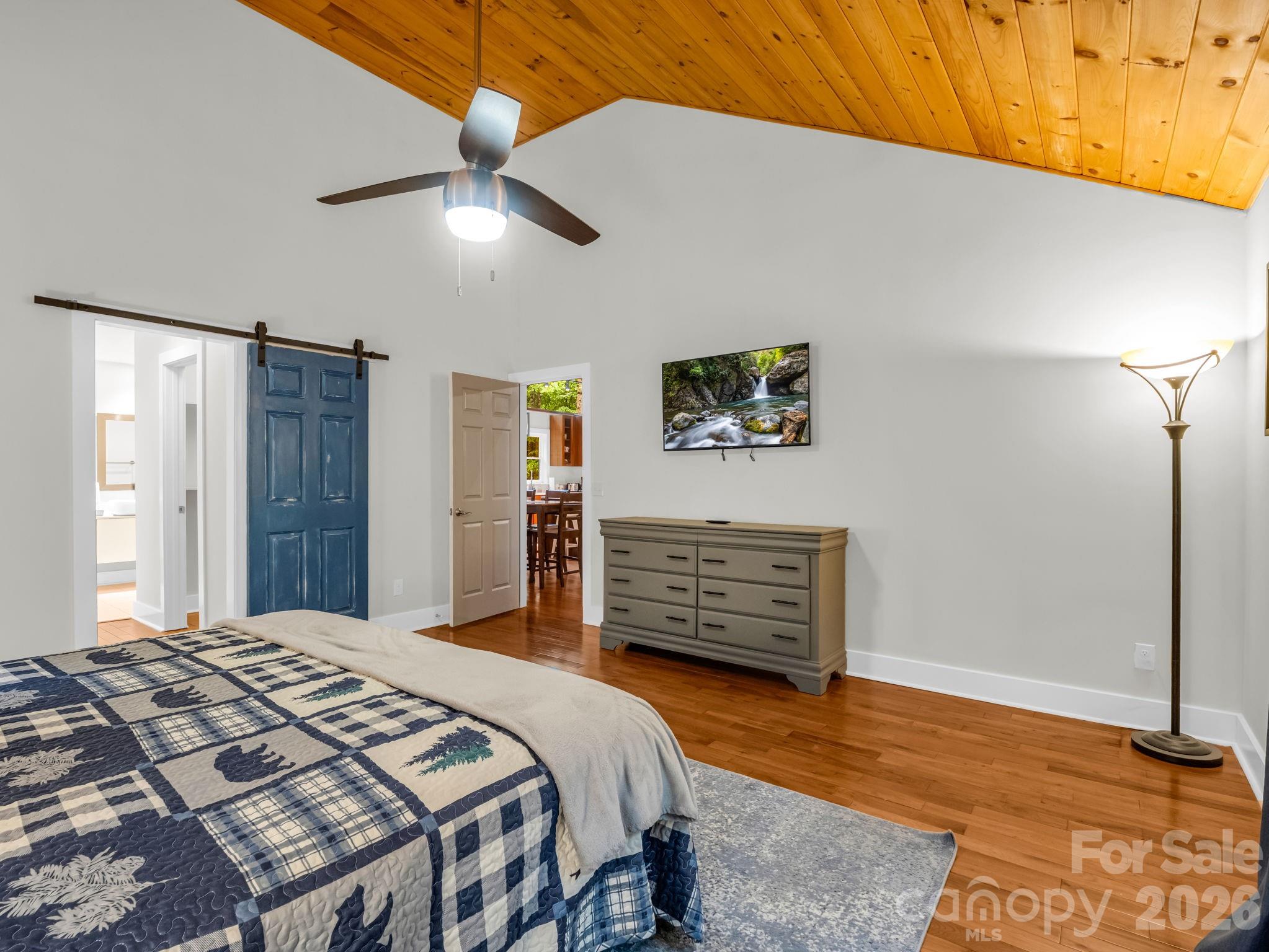 Golden Creek - Residential