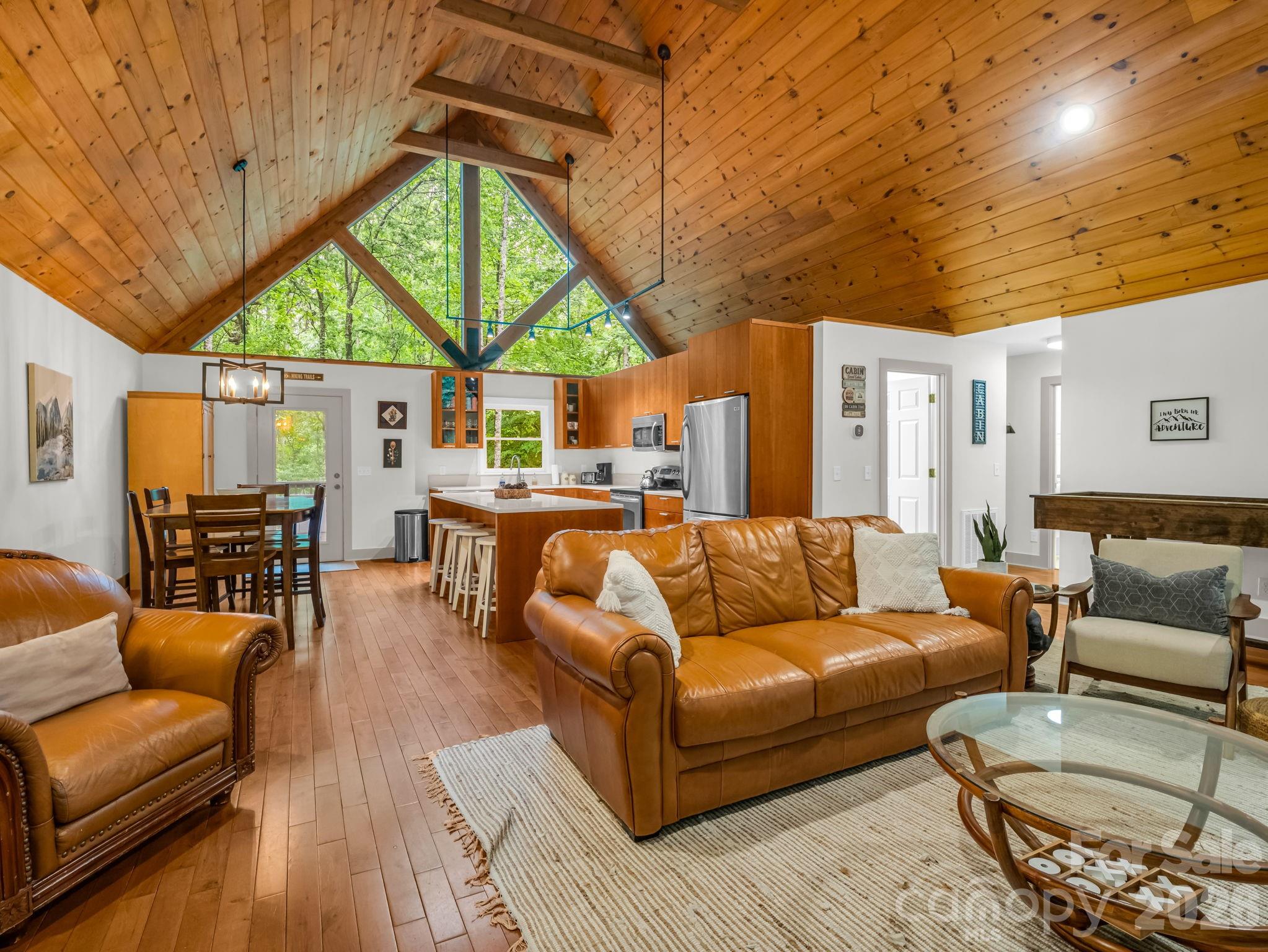 Golden Creek - Residential