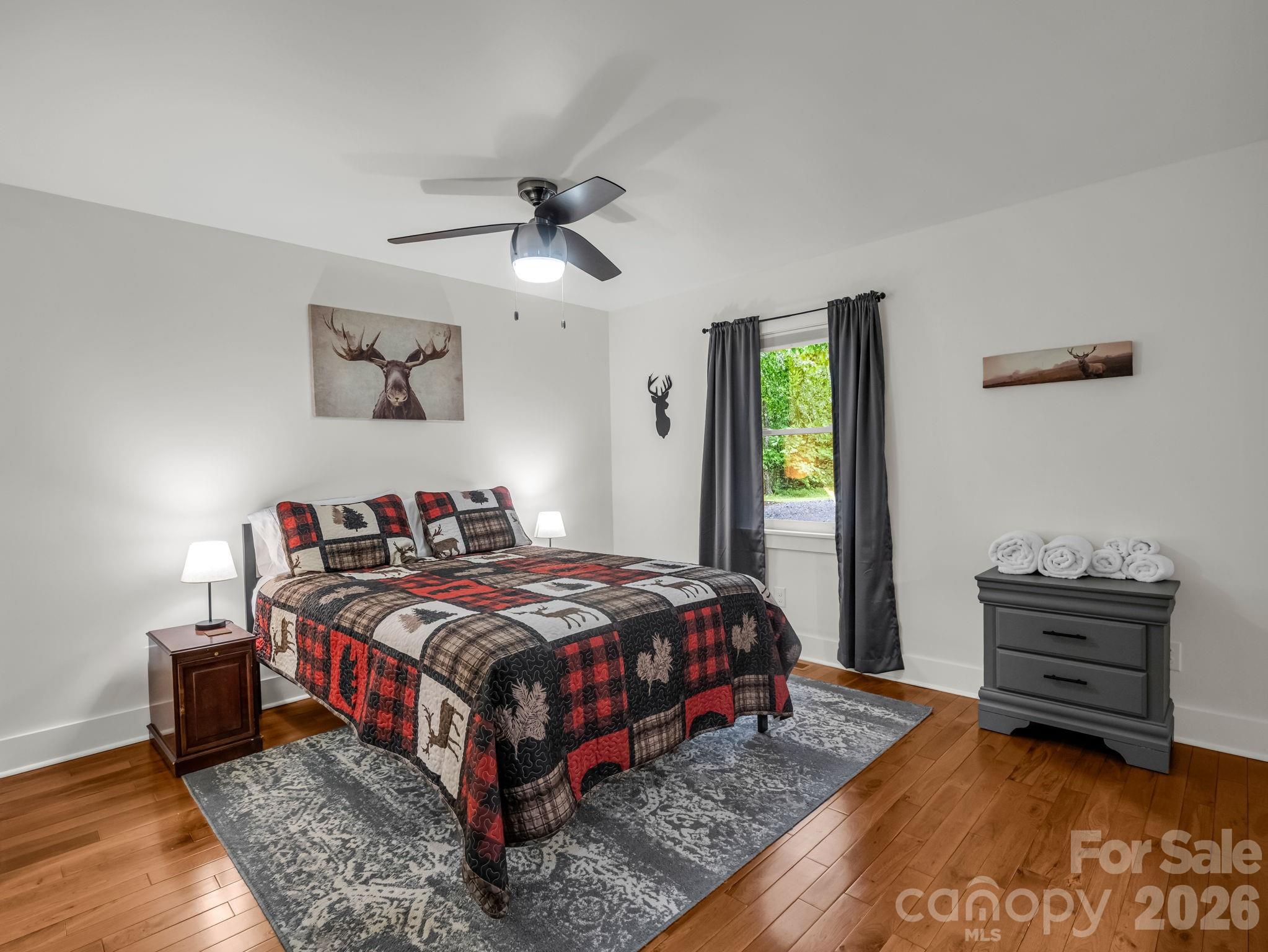 Golden Creek - Residential
