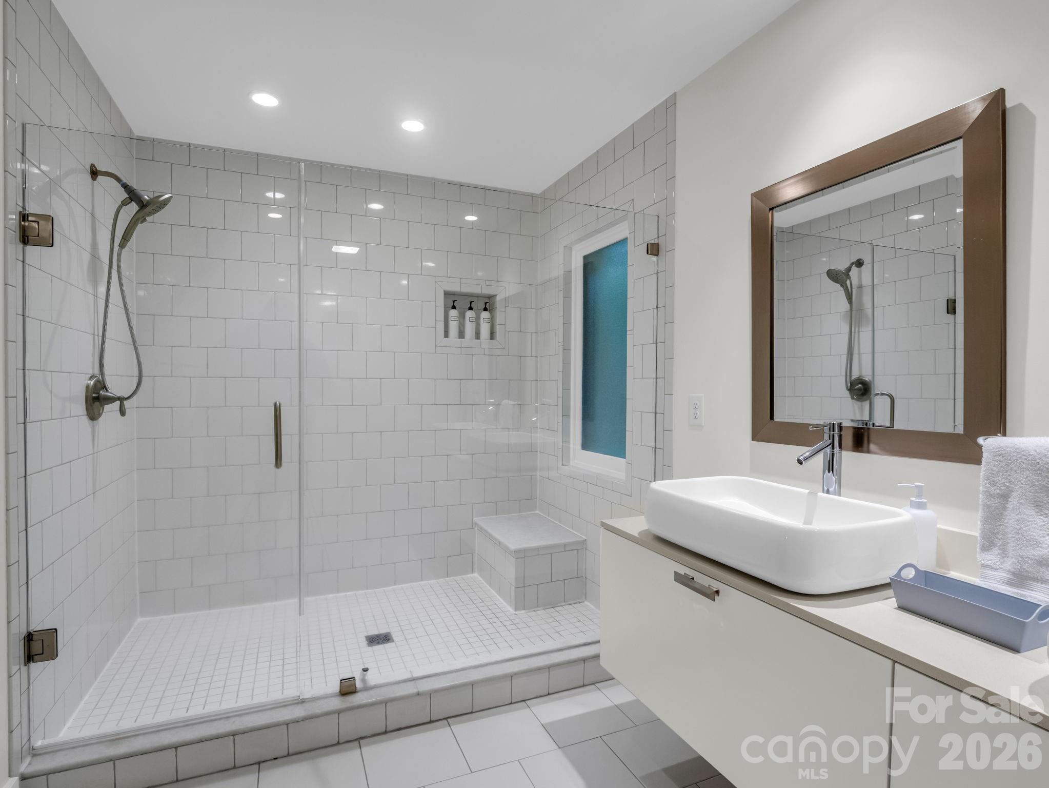 Golden Creek - Residential