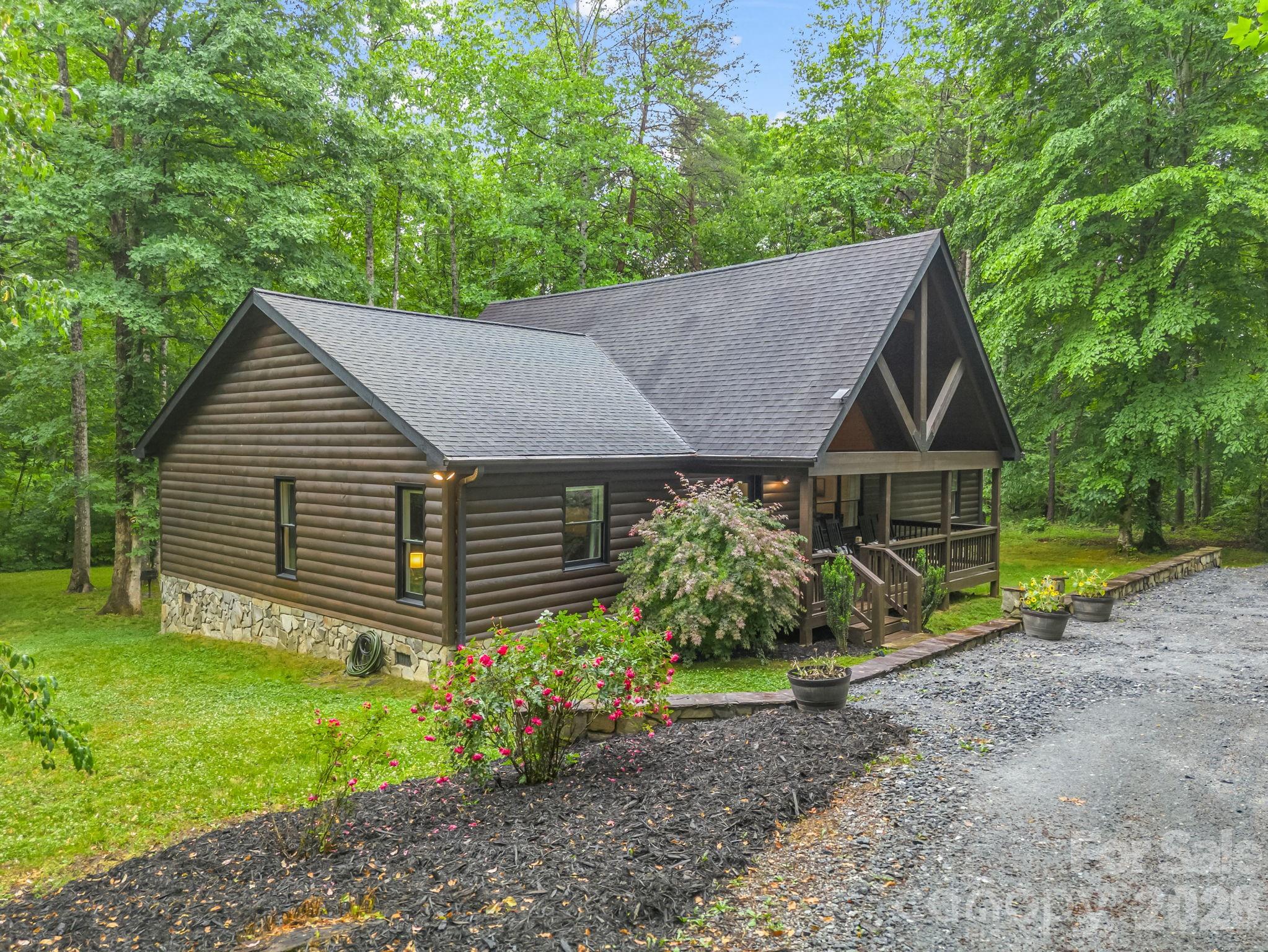 Golden Creek - Residential