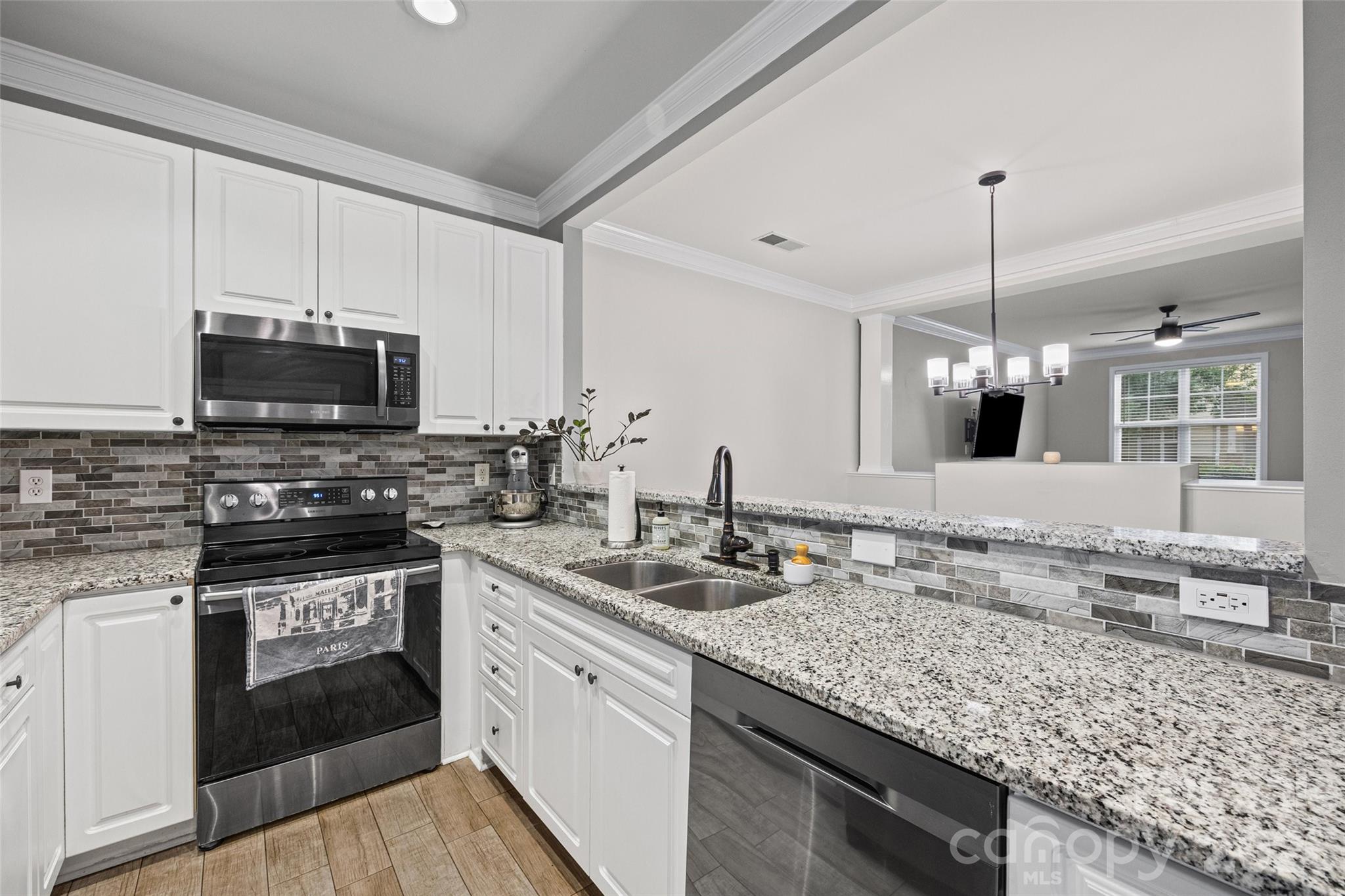 Scots Hill - Residential