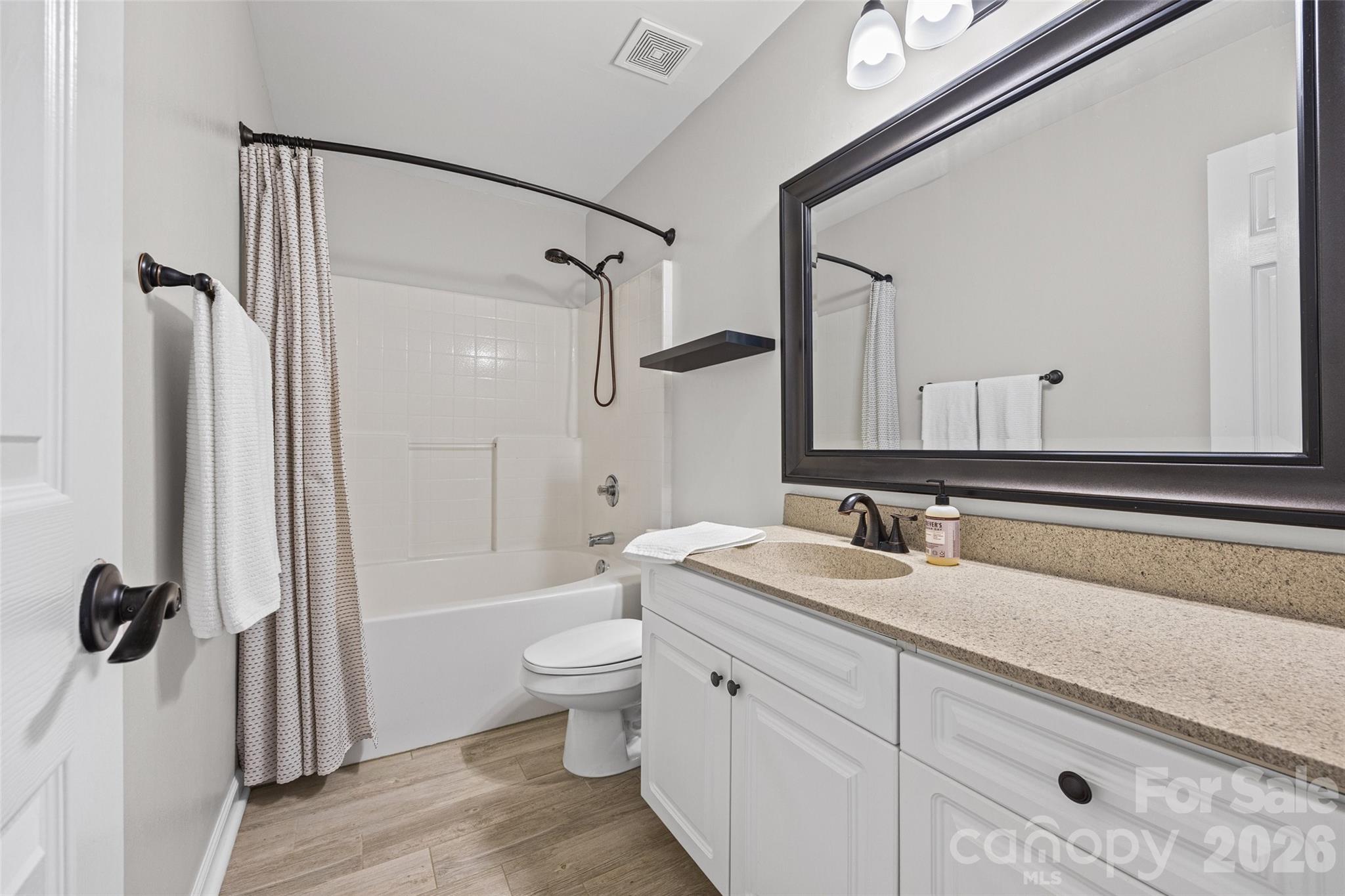 Scots Hill - Residential
