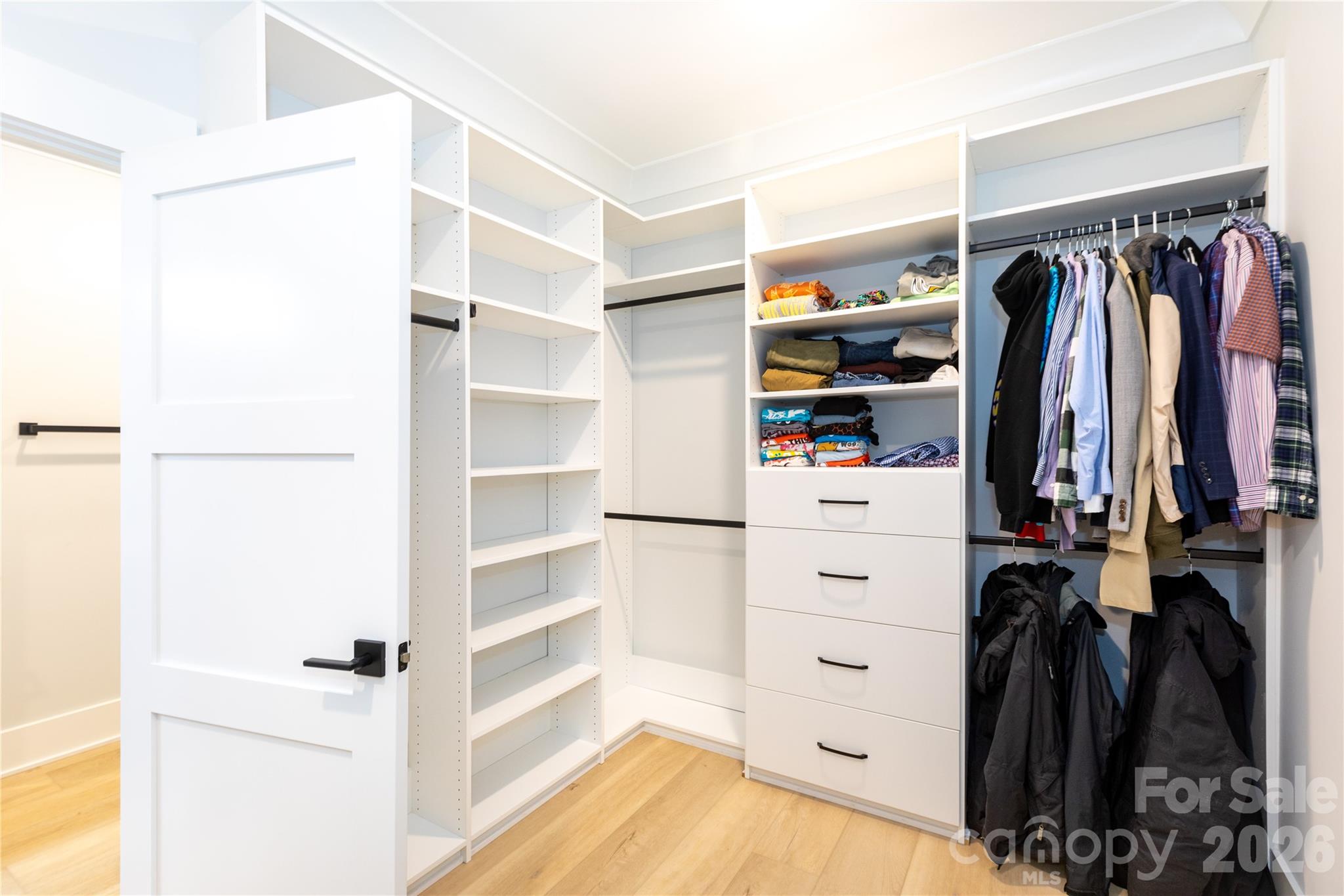 Lakeview Haven - Residential