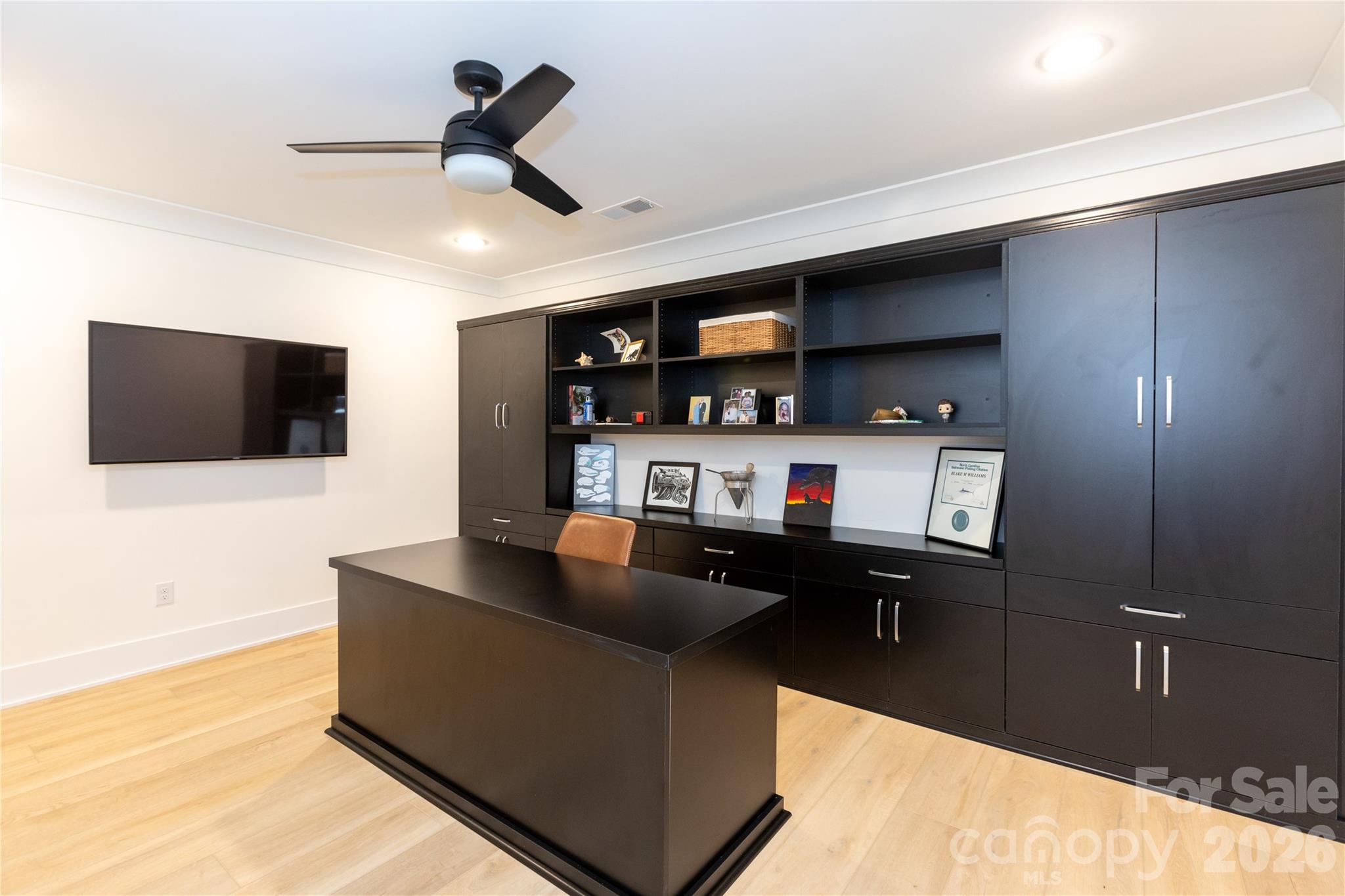 Lakeview Haven - Residential