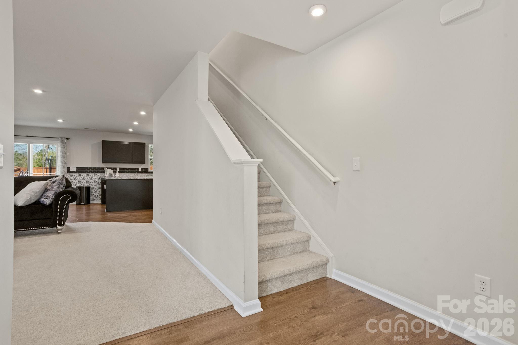 Poplar Glen - Residential